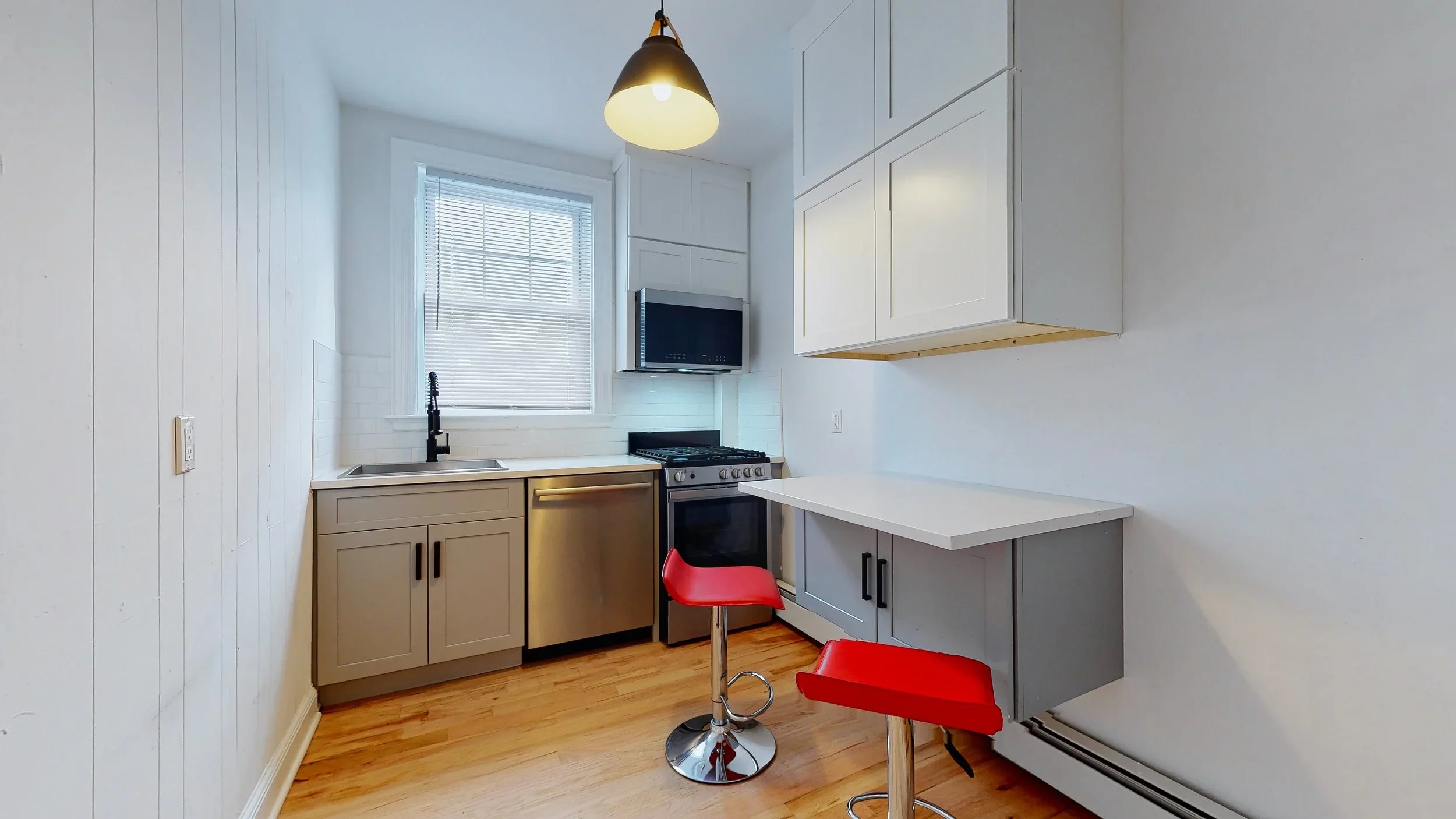256-Edwards-St-Unit-11-08022022_160200.webp