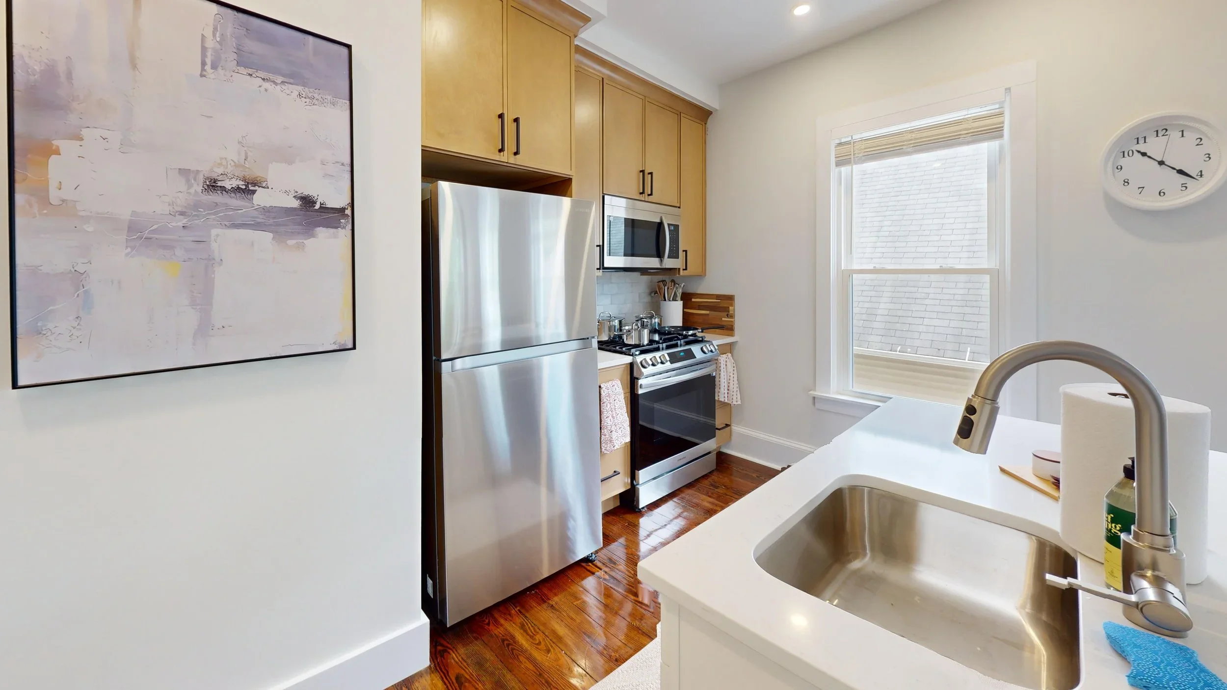 69-Edwards-St-Unit-3-4-Duplex-Kitchen.webp