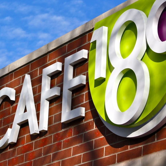Cafe180.jpg