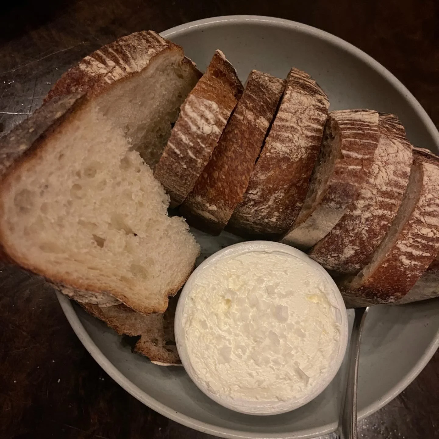Salted butter and warm bread combined with good conversations and a little bourbon. 🥃 

@multnomahwhiskeylibrary 

#vestelletravel #travelwinefood #Portland
