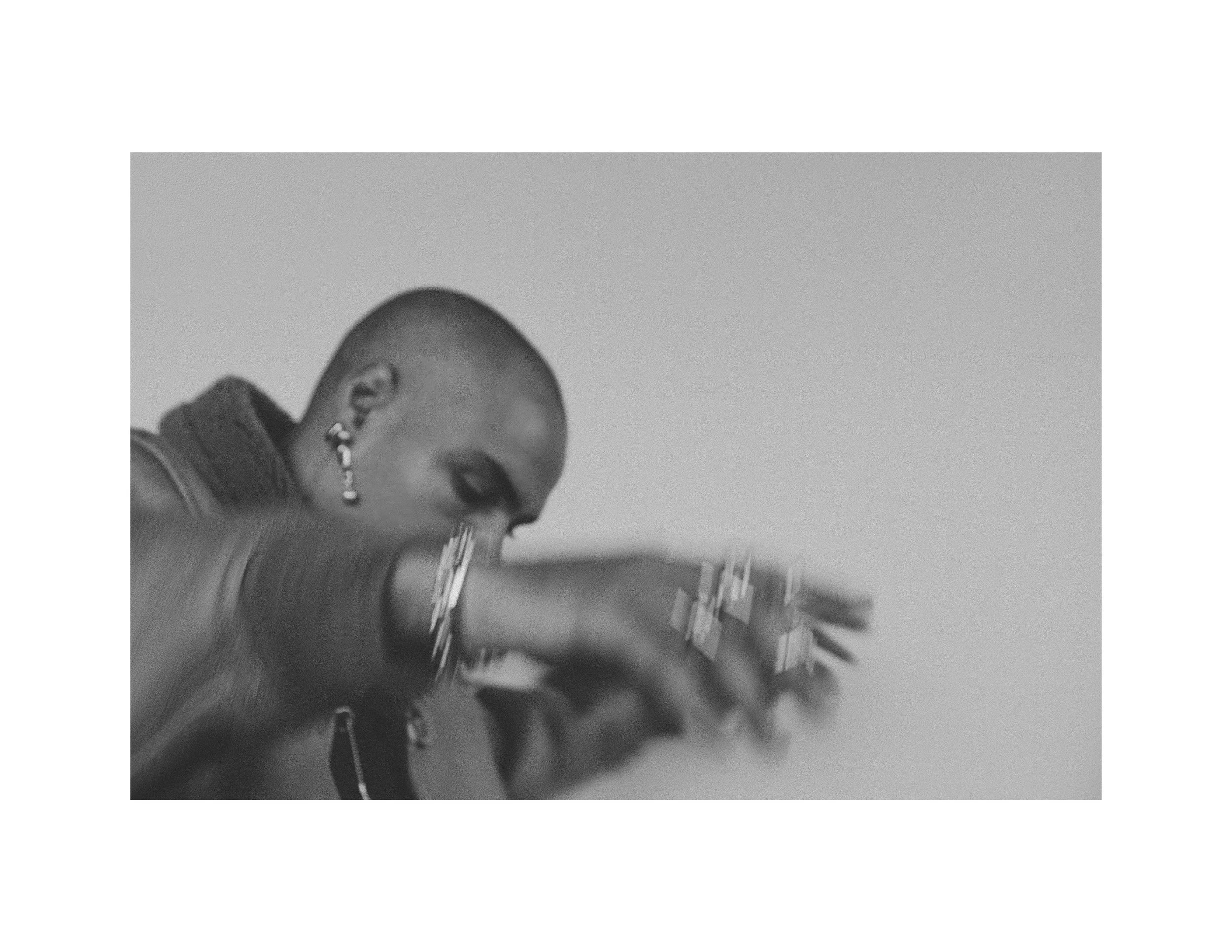 CRISTINA PAYNE LILI CLASPE UNISEX 2025-04.jpg