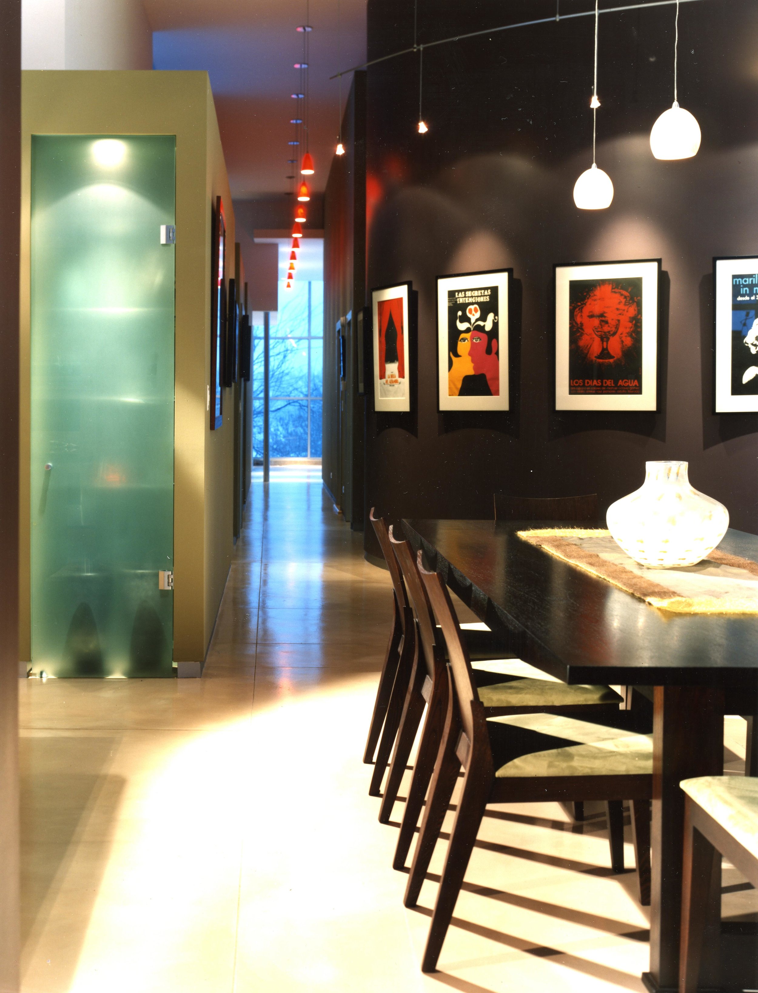 dining01-highres.jpg
