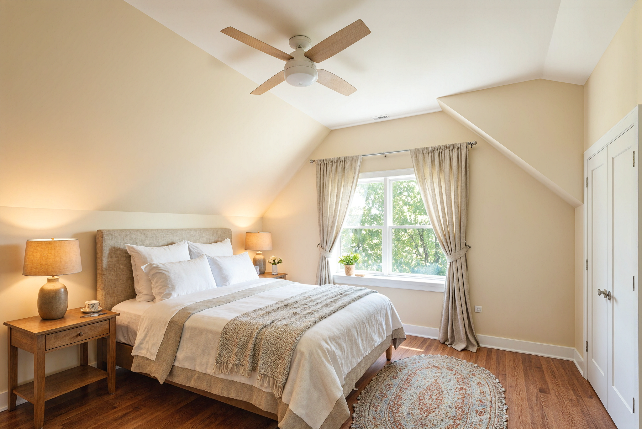 turner_bedroom_1.jpg