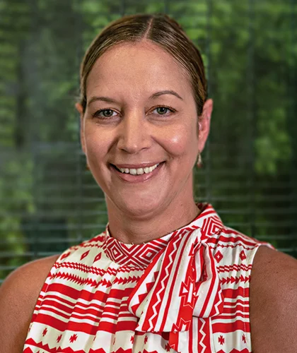 Jennifer Cullen.jpg