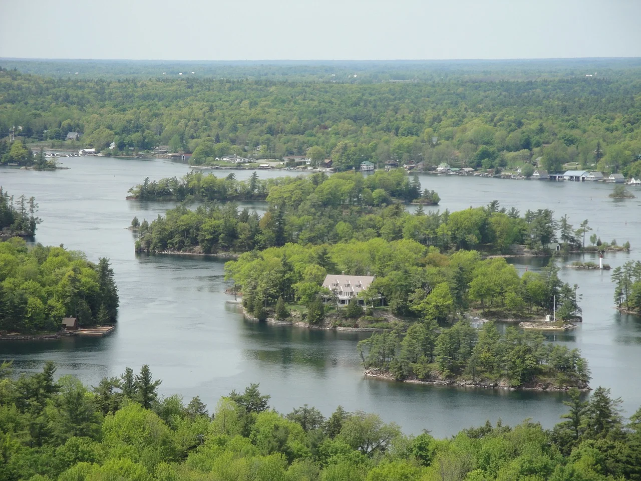 thousand-island-81225_1280.jpg