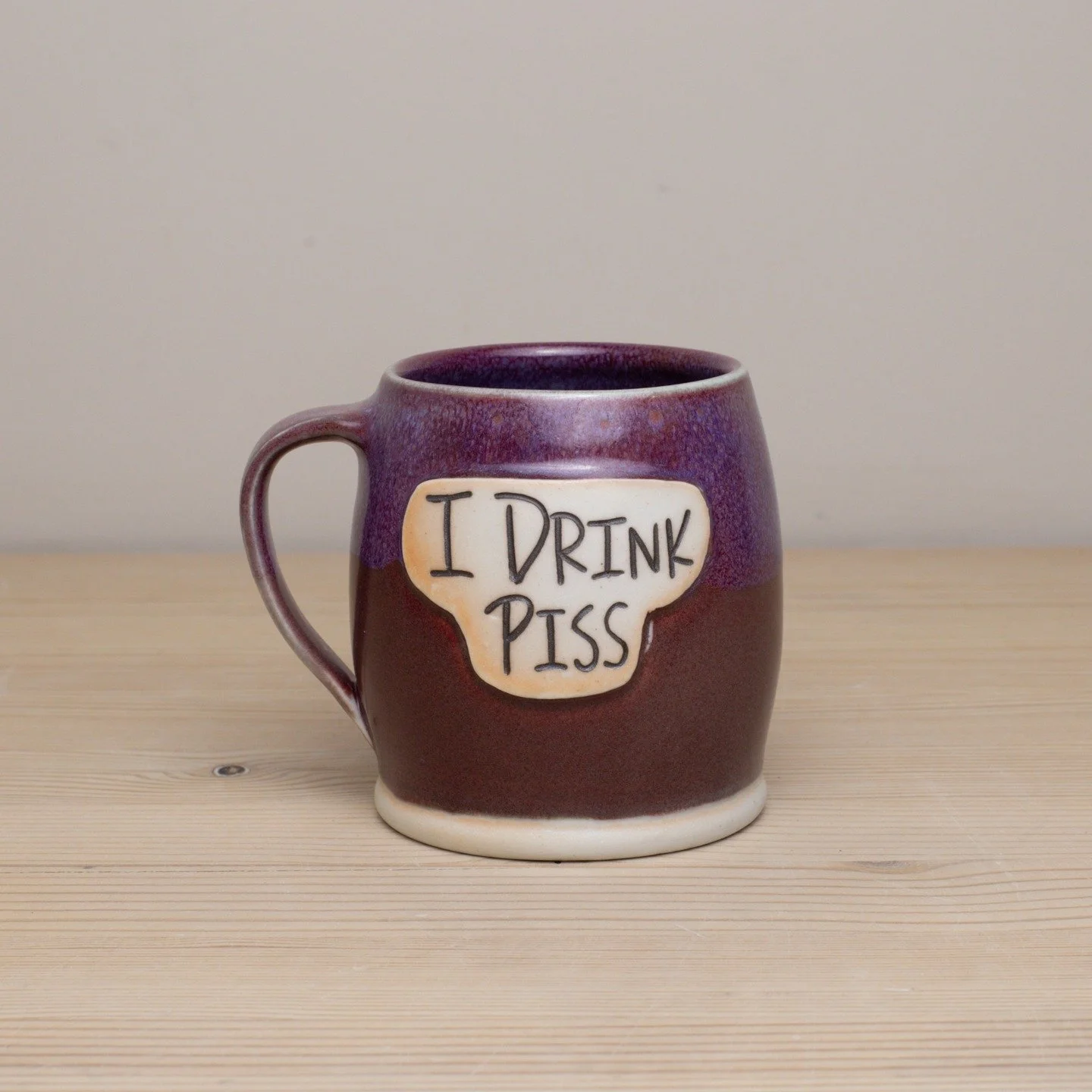 Psst, I updated my website with some pots for those of you who are into that kind of thing. 👉👈

I'm planning on having a 🌵Cocktus🌵 drop at some point on February 1st, just in time for Valentine's Day!

Anyway, I hope you all enjoy your weekend! D