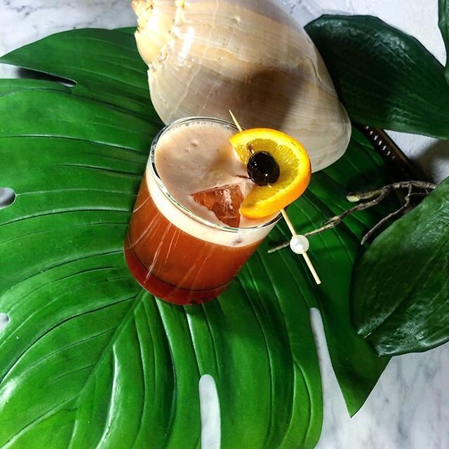 a J U N G L E B I R D with black rum a la @giuseppe_gonzalez
-
-
-
-
-
-
#cocktails #cocktail #mixology #mixologist #cocktail2020 #cocktails🍹 #tiki #tikidrinks #red #green #greenleaf #jungle #bird #junglebird #2020 #drinks🍹 #drinks #caribbean #cari