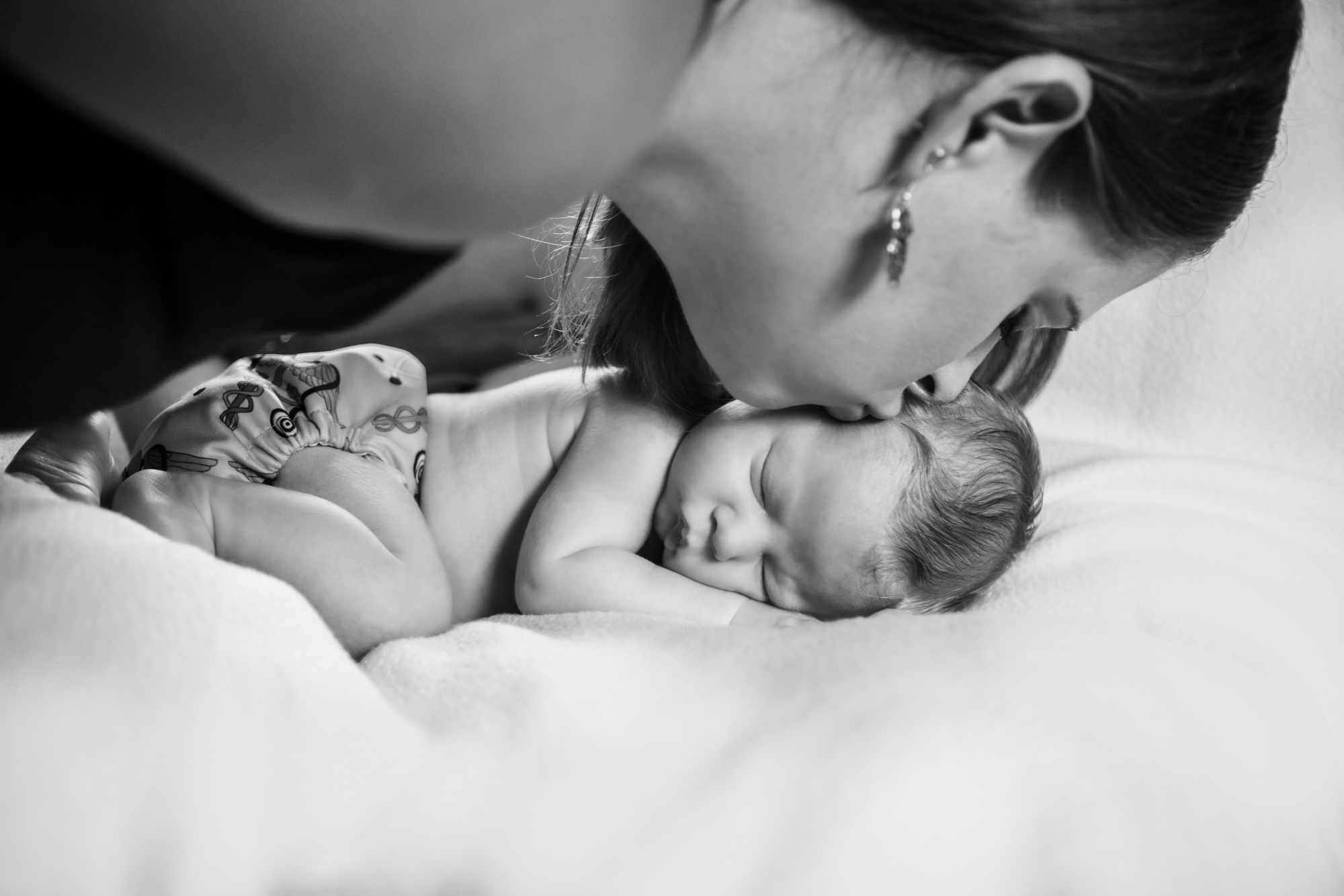 Baby Kyllian Newborn Portrait Session with Studio Misha Photogrpahy_BLOG-22.jpg