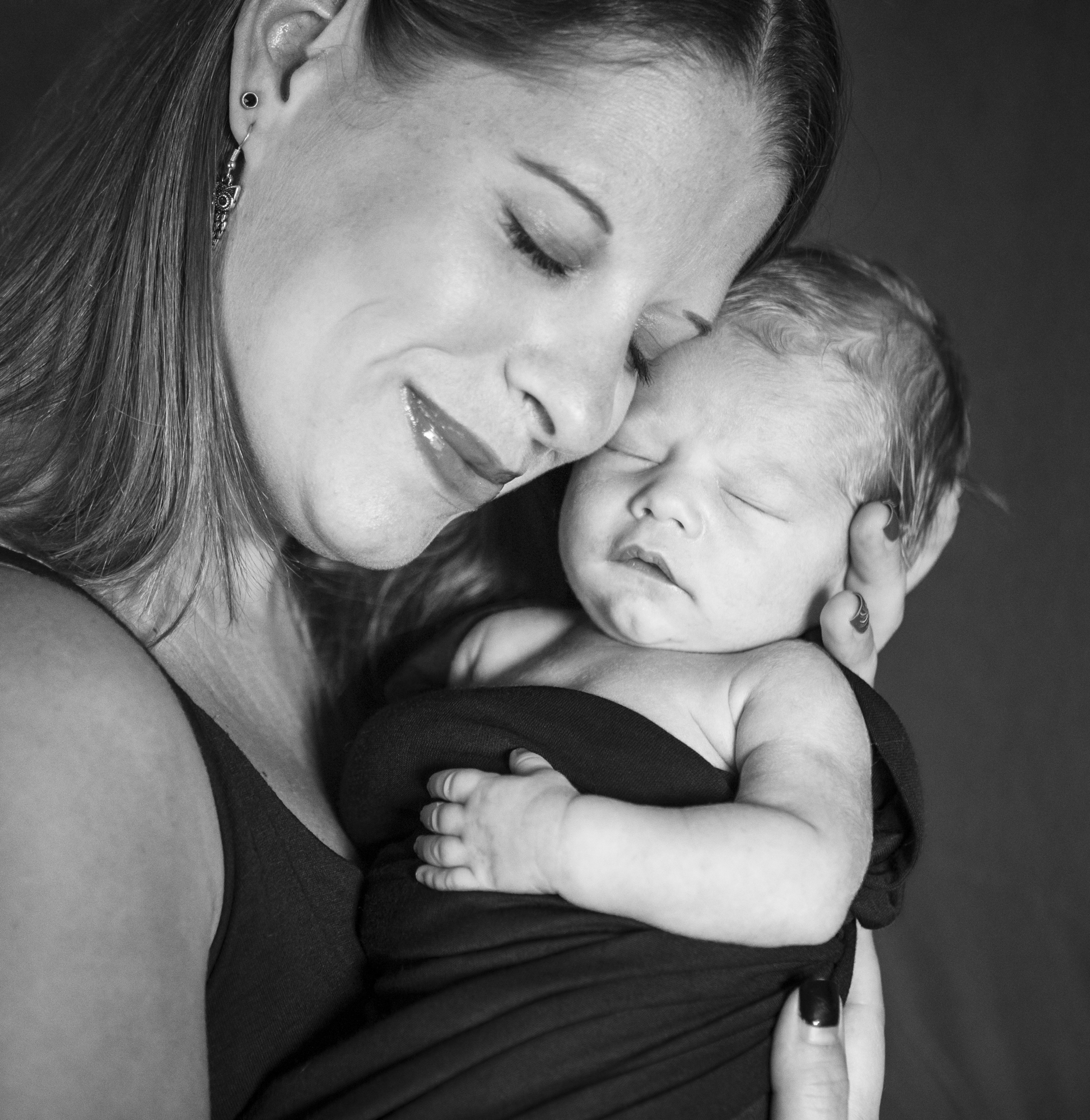 Baby Kyllian Newborn Portrait Session with Studio Misha Photogrpahy_BLOG-45.jpg