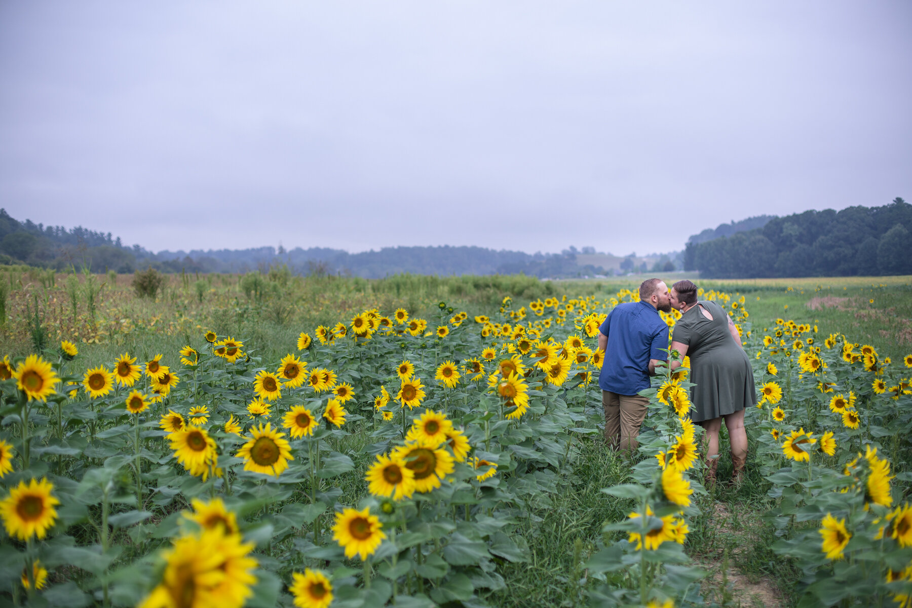 Jessica and Derek Engagement photos 2019_photos by Studio Misha_BLOG-6.jpg