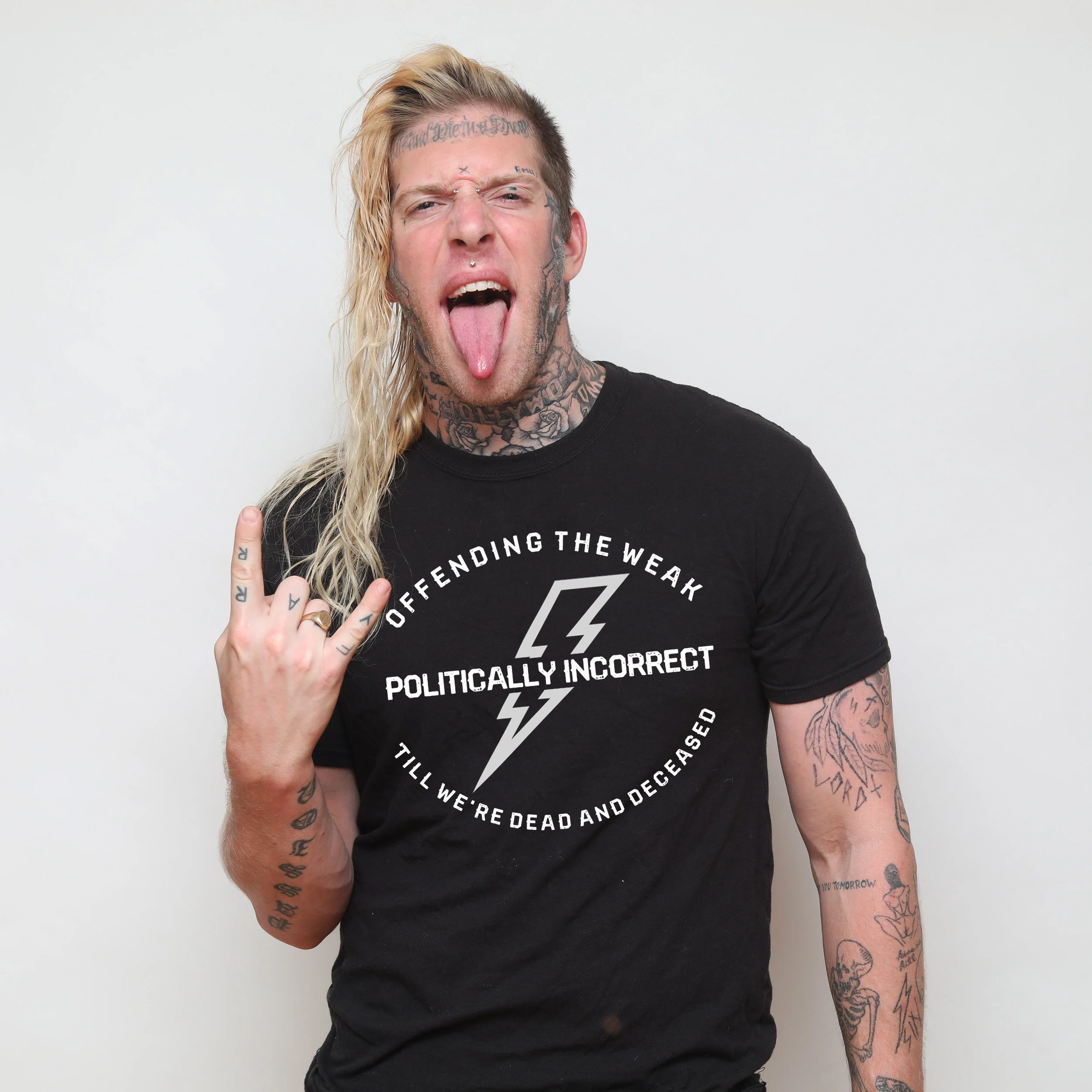 Tom MacDonald Official site