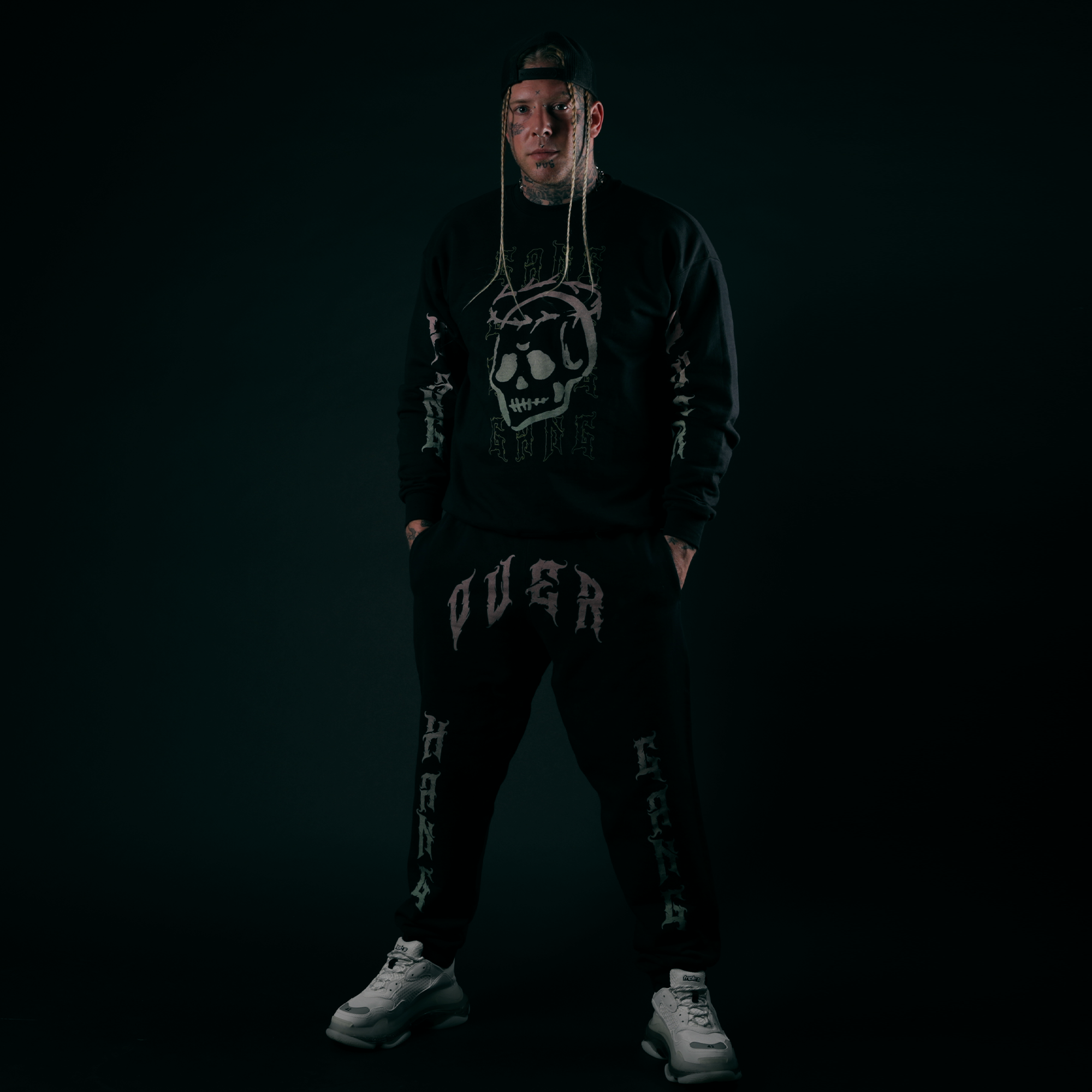 hog long sweatsuit .png