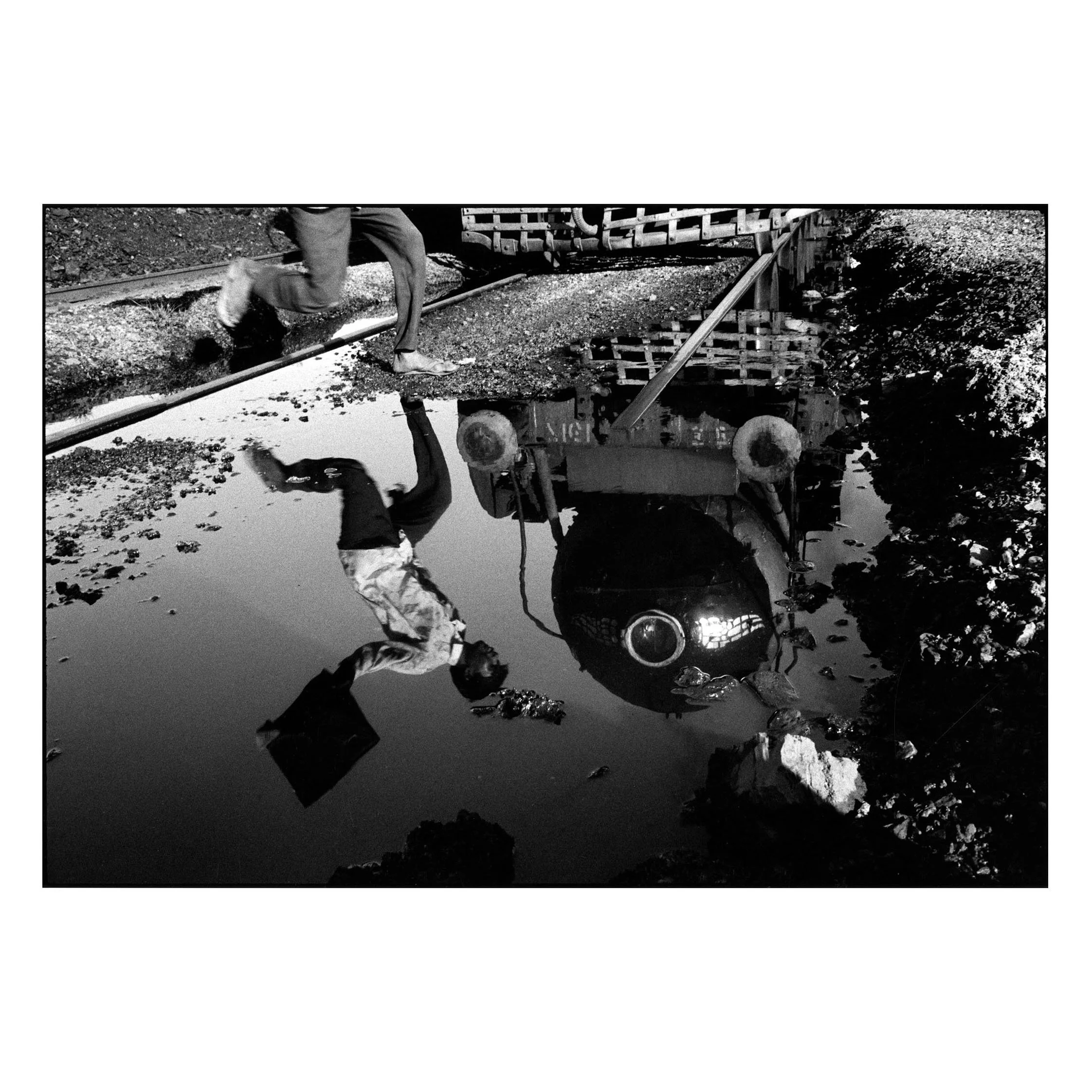 Decisive Moment_Shop_icon series.jpg