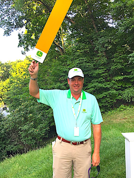 Gary Stultz, of Cedar Rapids, trained me on the art of the paddle.