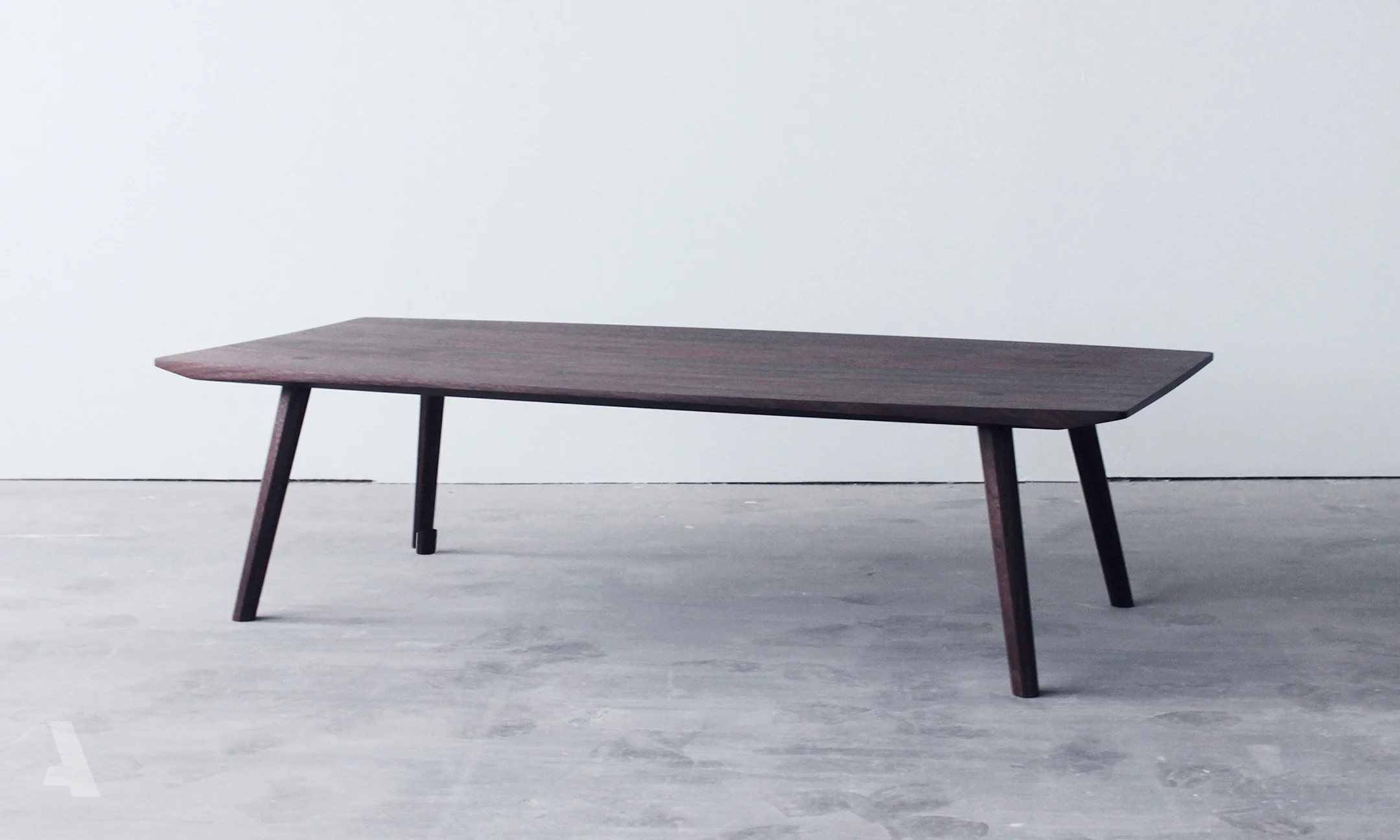 0004_LongCoffeeTable_002.jpg