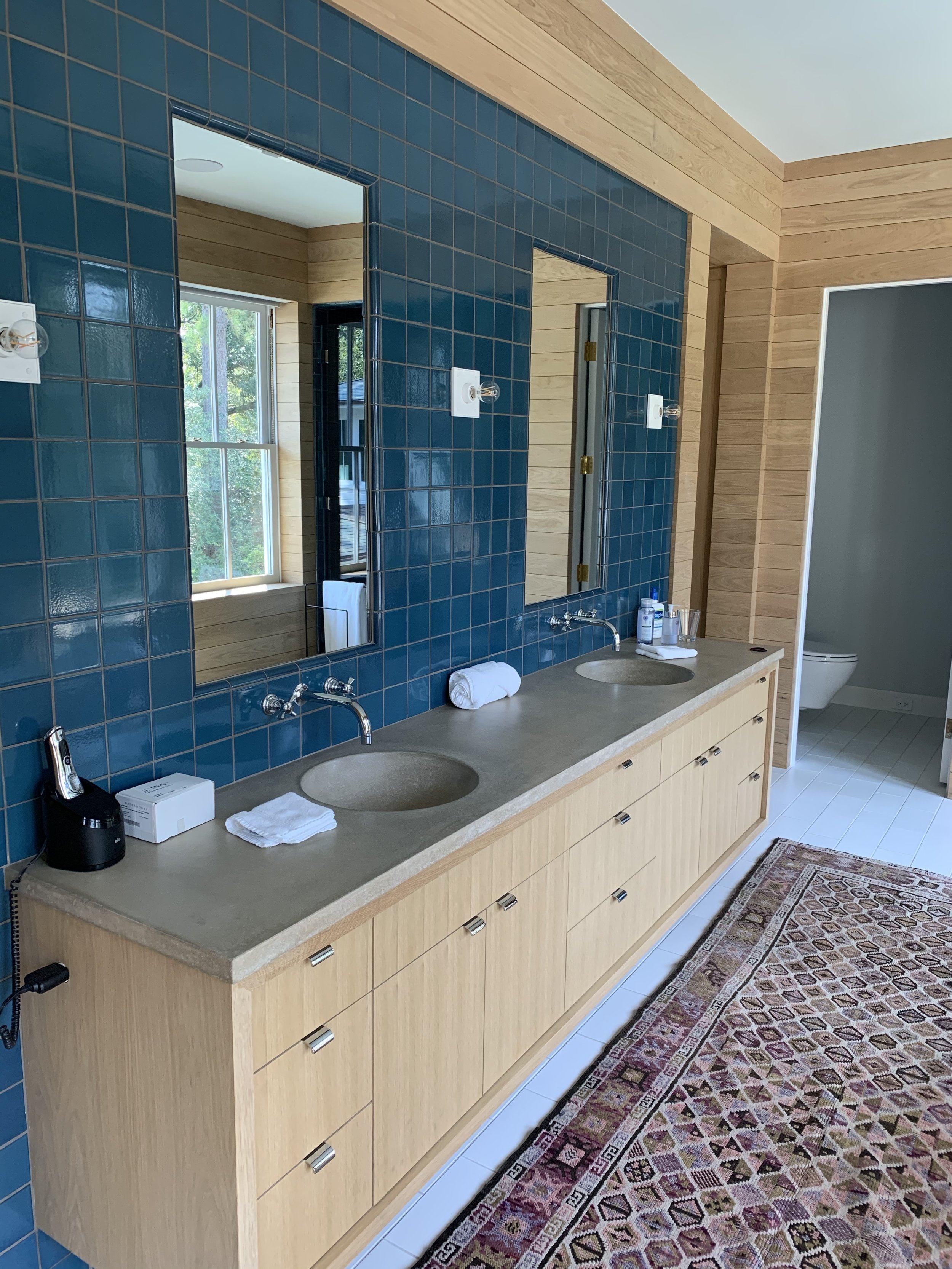ConcreteVanity.IntRoundSinks.Hunterwood.jpg