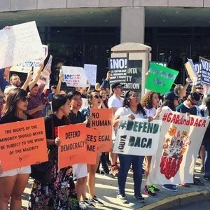 Tuyên Bố của Hội PIVOT và Lời Kêu Gọi Bảo Vệ DACA