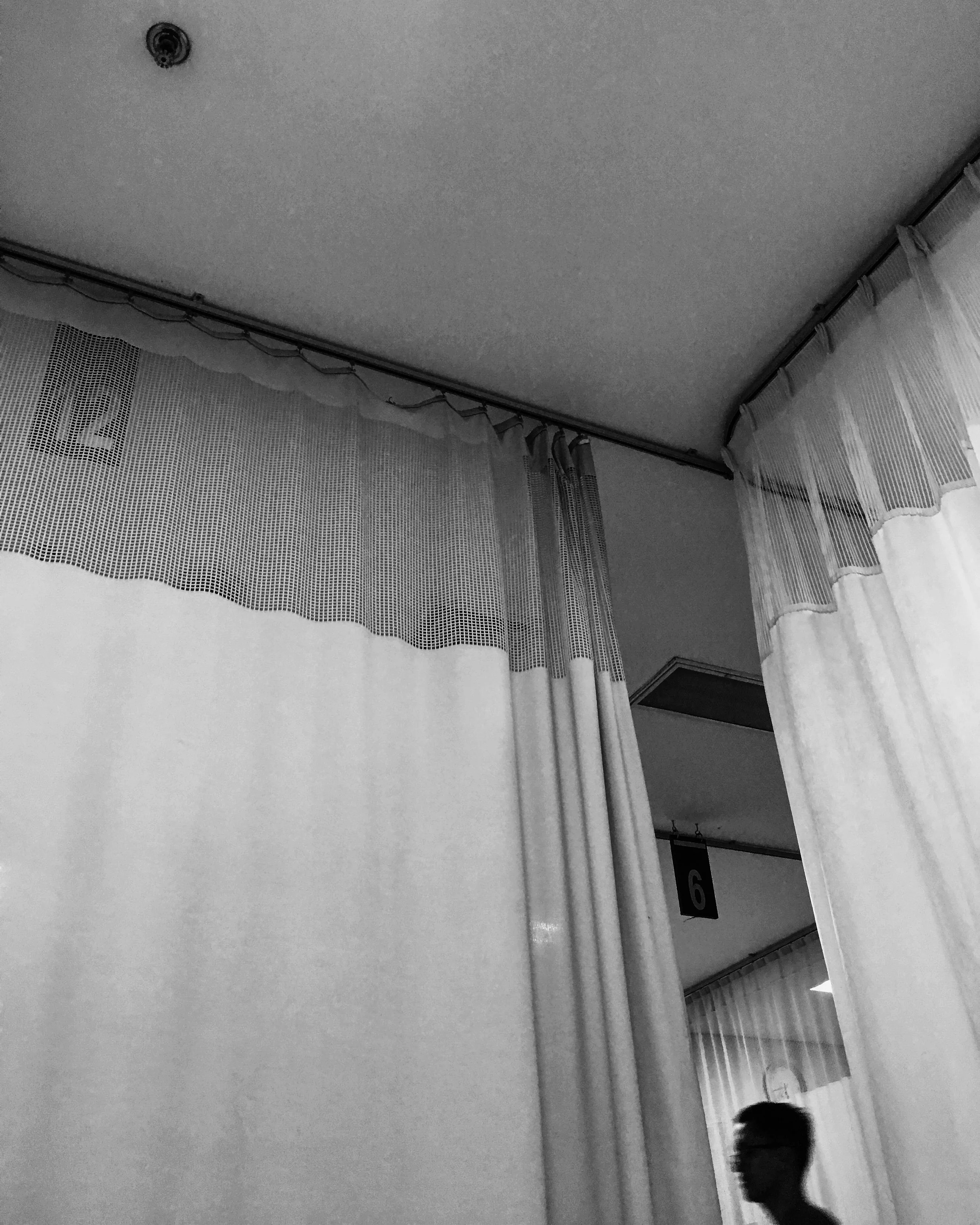 Afternoon . After an hours I will have to spend a week at this hospital before flying back to Tokyo