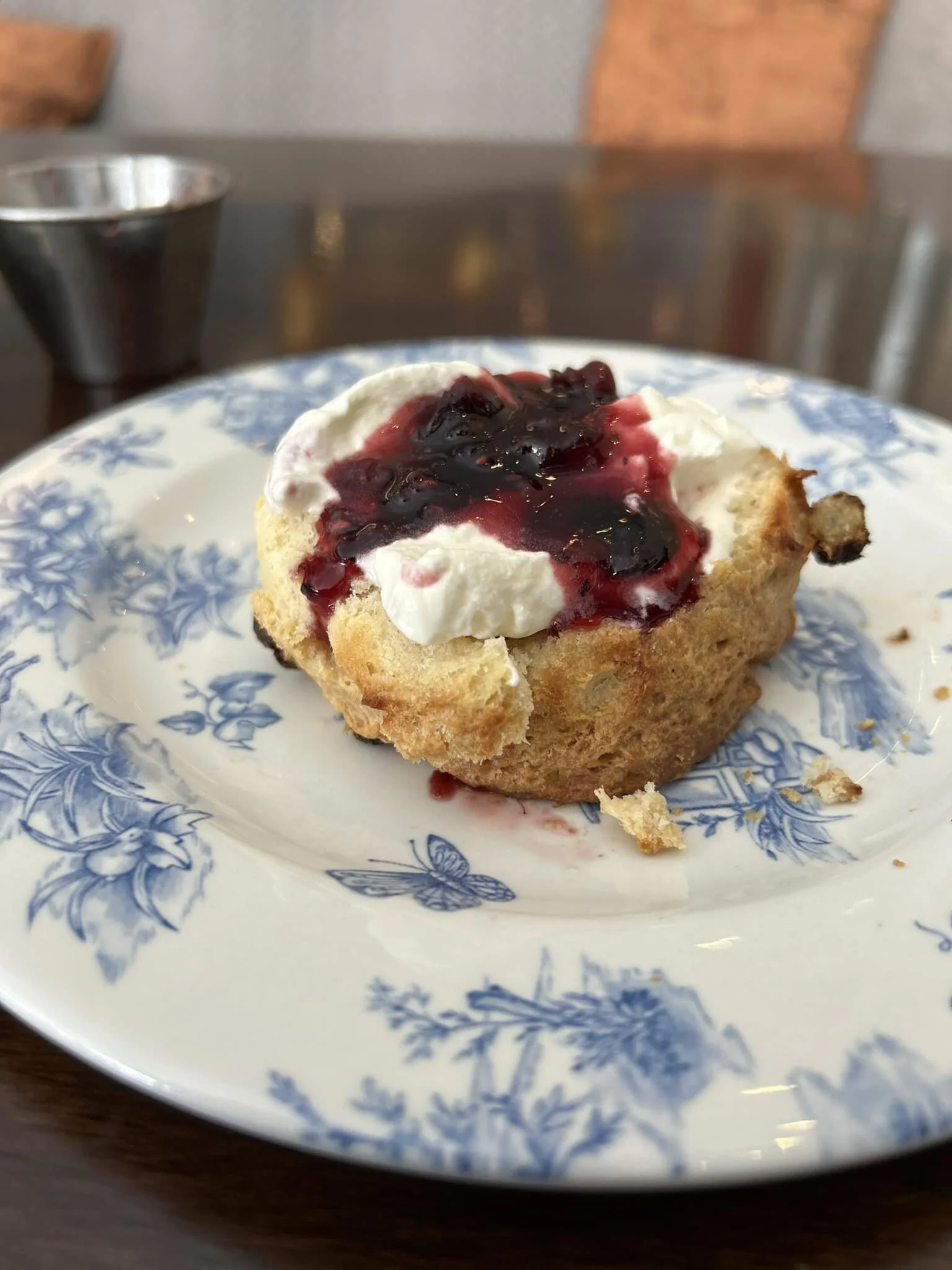 The first scone. 
Almost as nice as the first pint. 
Almost. #fillyourheartwithireland #loveireland