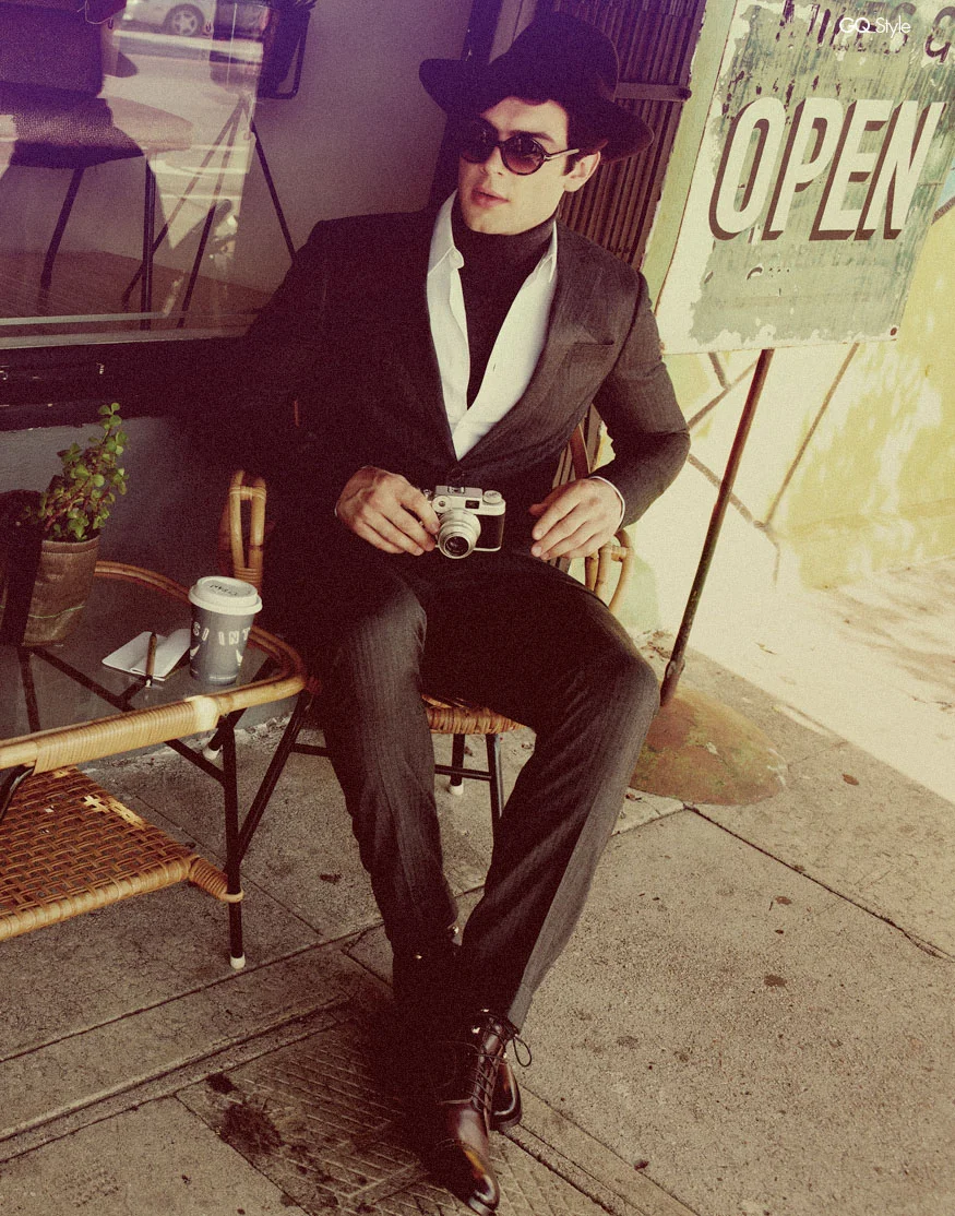 ethan_peck_gq_05.jpg
