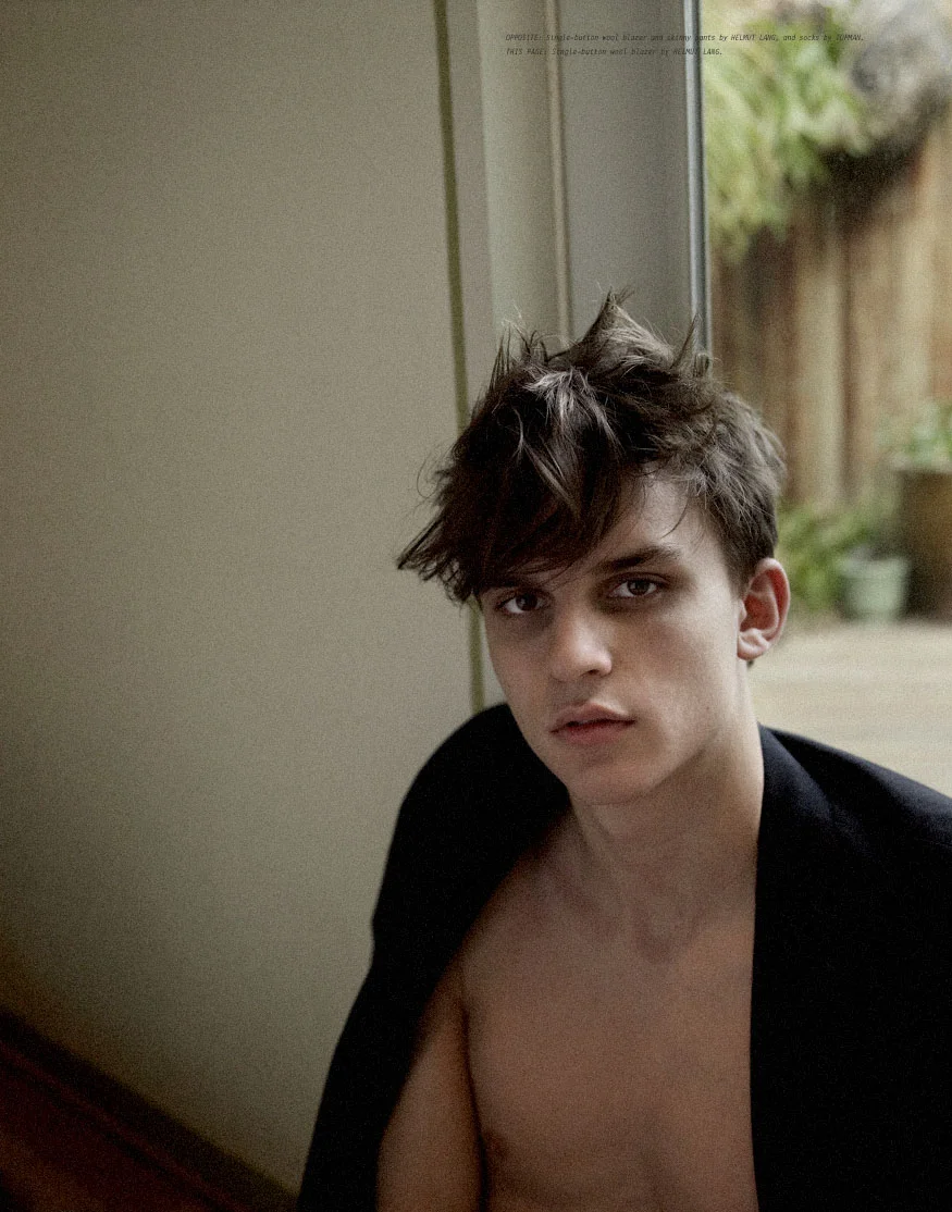 petey_wright_flaunt_09.jpg
