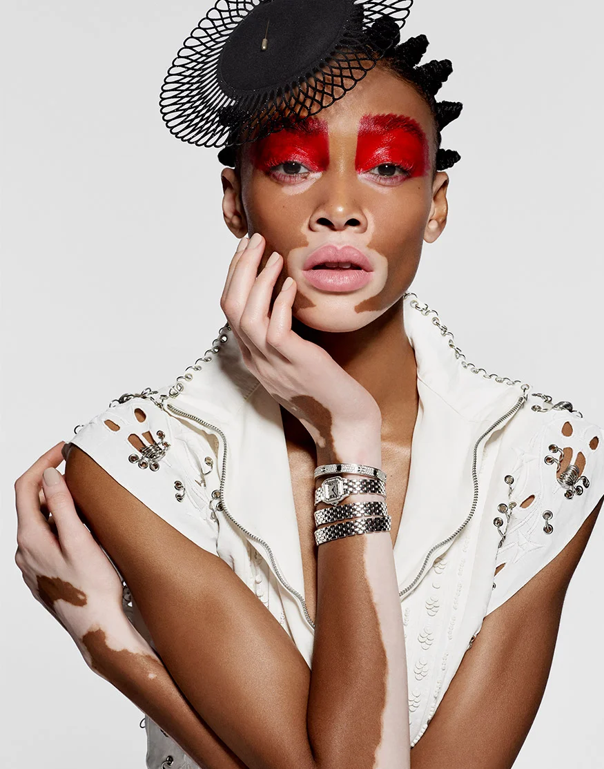 HarpersSingapore_WinnieHarlow_12.jpg