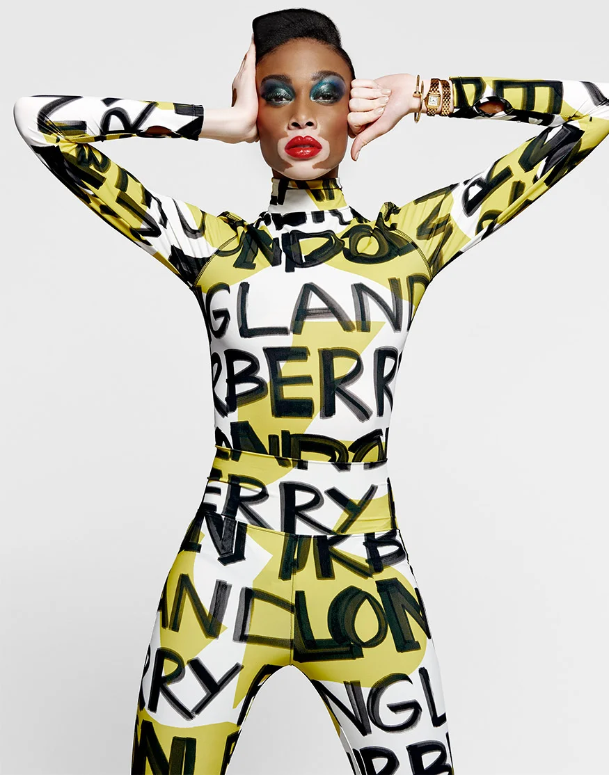 HarpersSingapore_WinnieHarlow_14.jpg