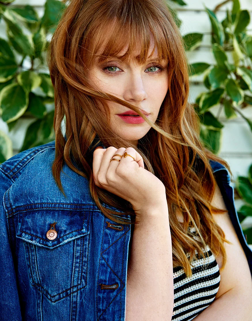 GoodHousekeeping_BryceDallasHoward_02.jpg