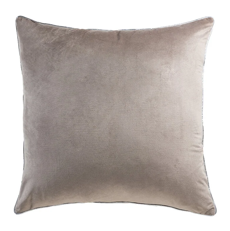 Noah-Pillow-Beige-Silver.jpg