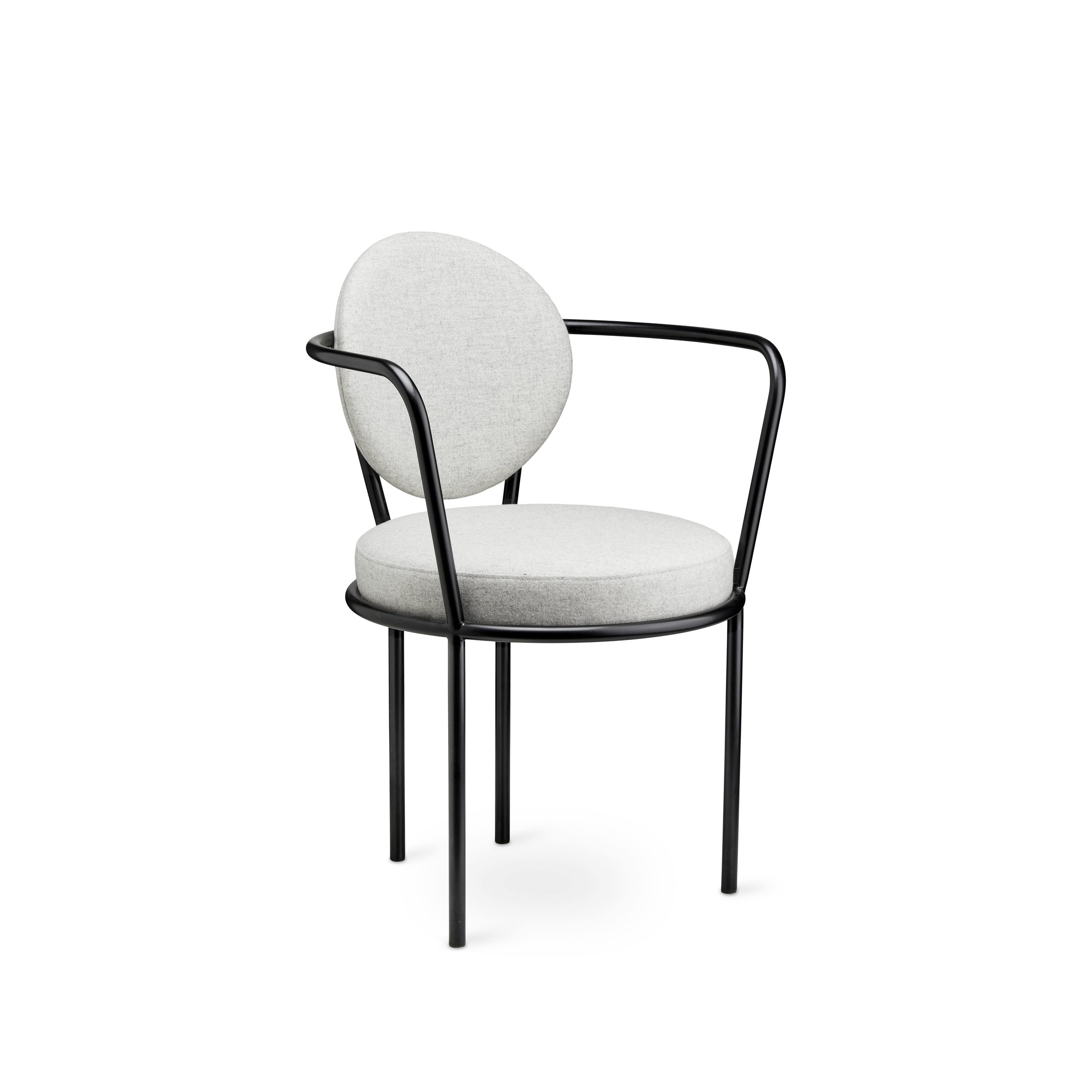 Marie-Burgos-Collection-Casablanca_chair_Quartz_black_frame.jpg