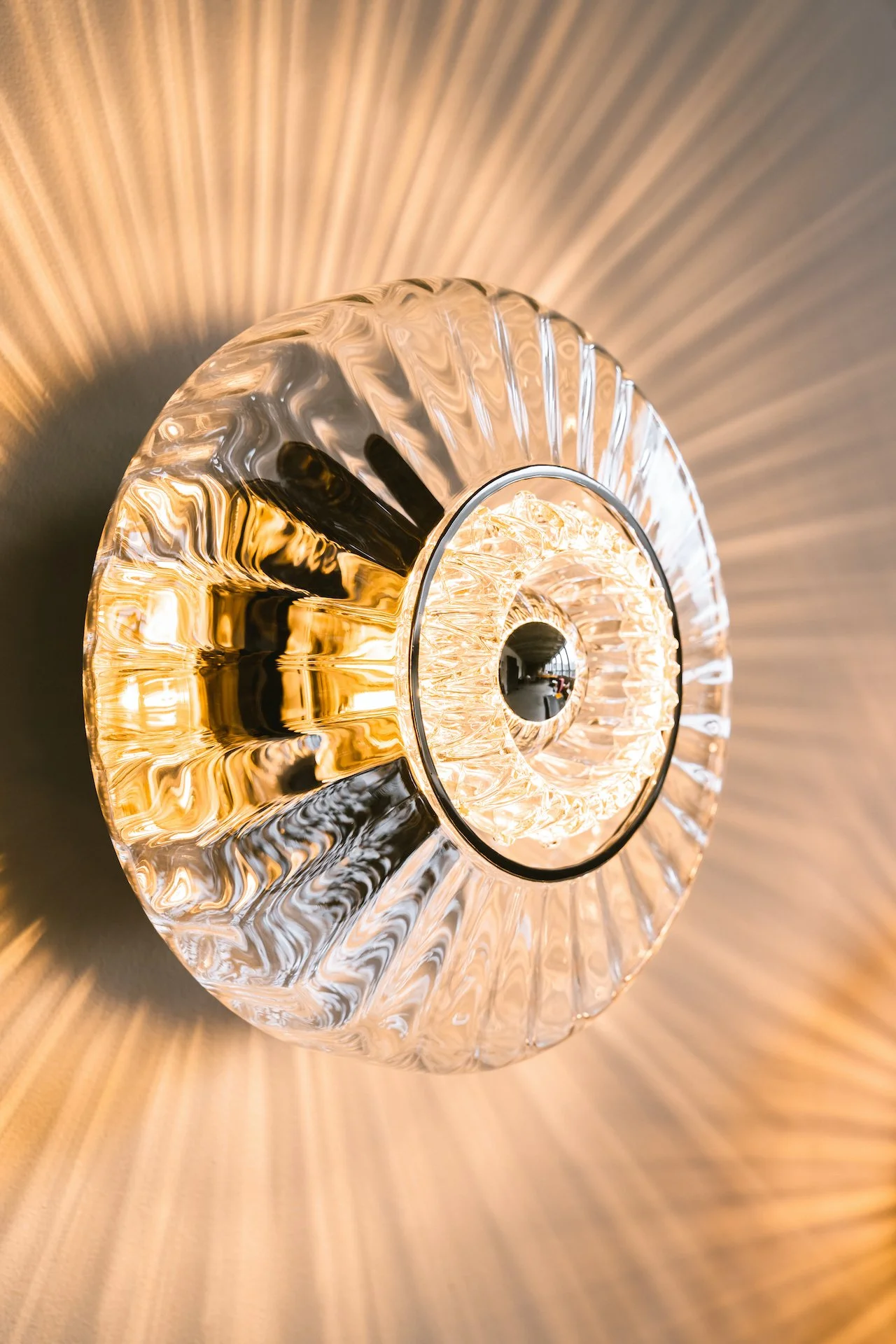 Marie_Burgos_Collection_Image_New_Wave_Optic_Wall_Side_Closeup_High.jpg