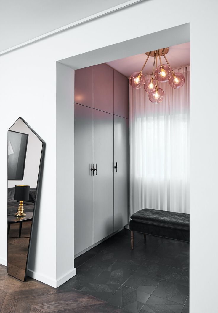 How to Use a Pink Pendant Light in Your Room for a Sophisticated Look