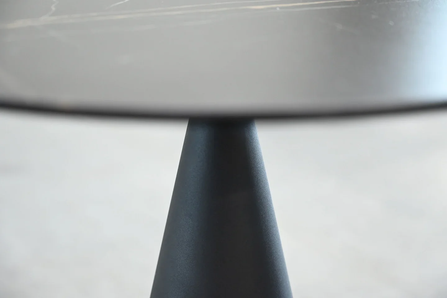 WEN-CREM-BLAC-TALL_4_31760d77-97c8-468c-99de-cd0b983a7550.webp (Copy)