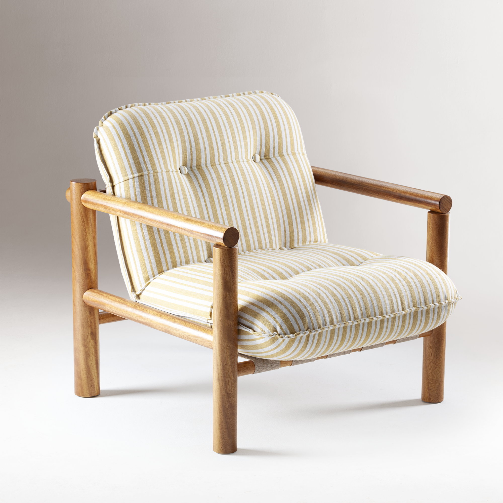 James Armchair - MarieBurgoscollection.png