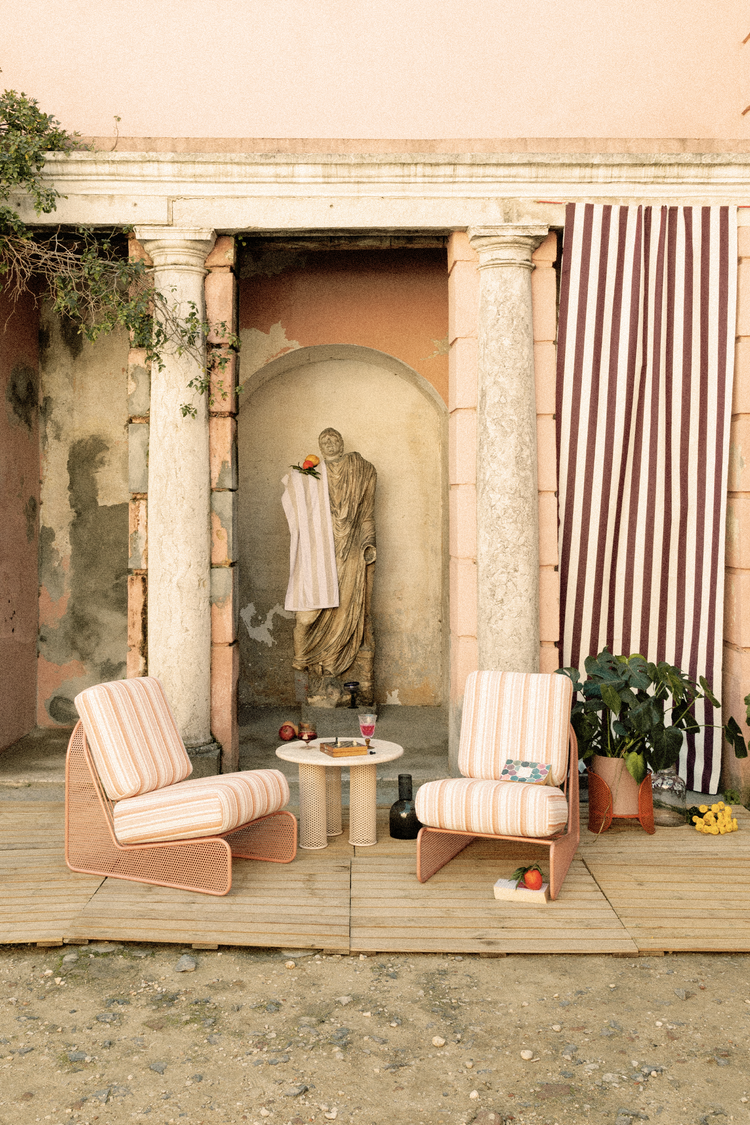 riviera-side-table-outdoor-lounge-setting..webp