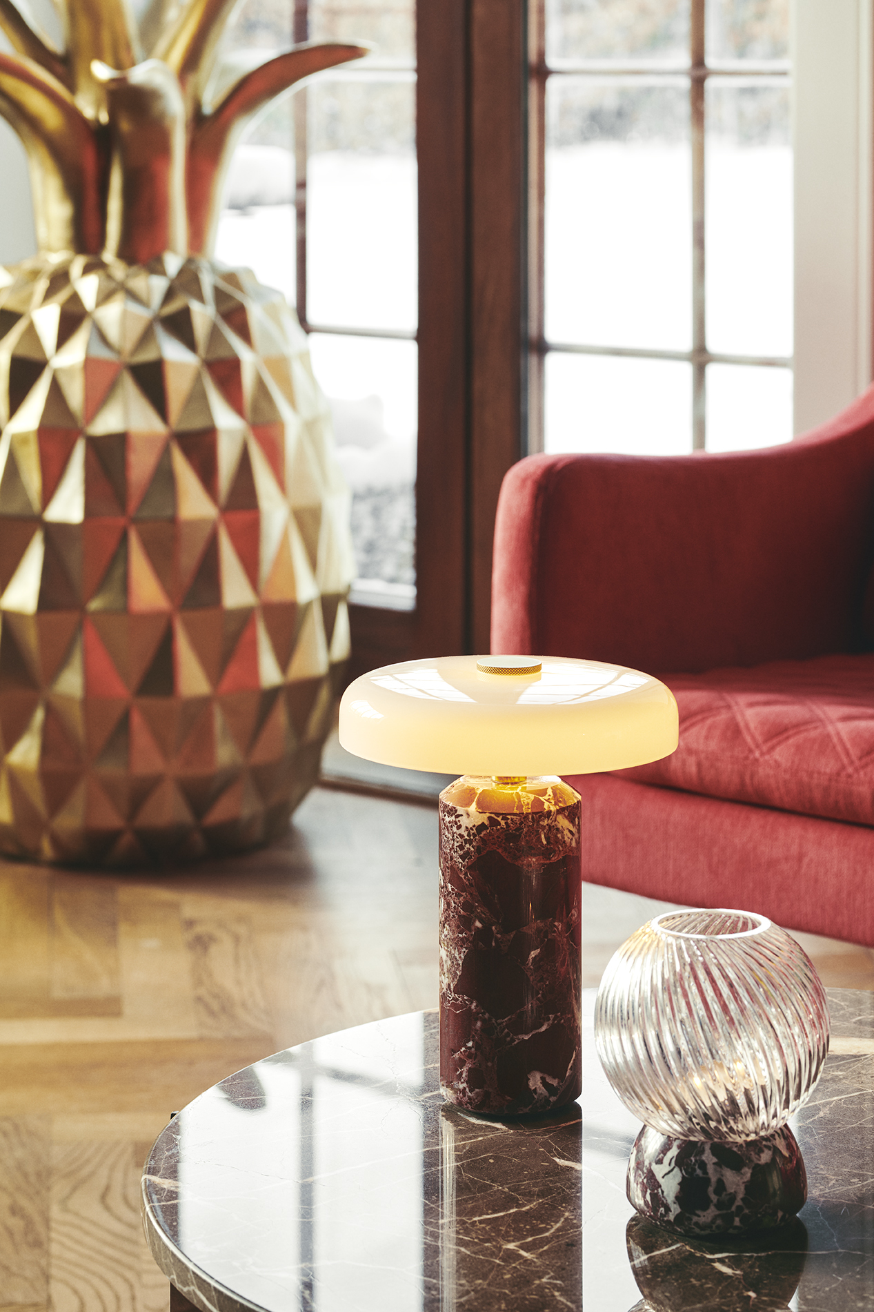 TRIP TABLE LAMP – BURGUNDY | OPAL