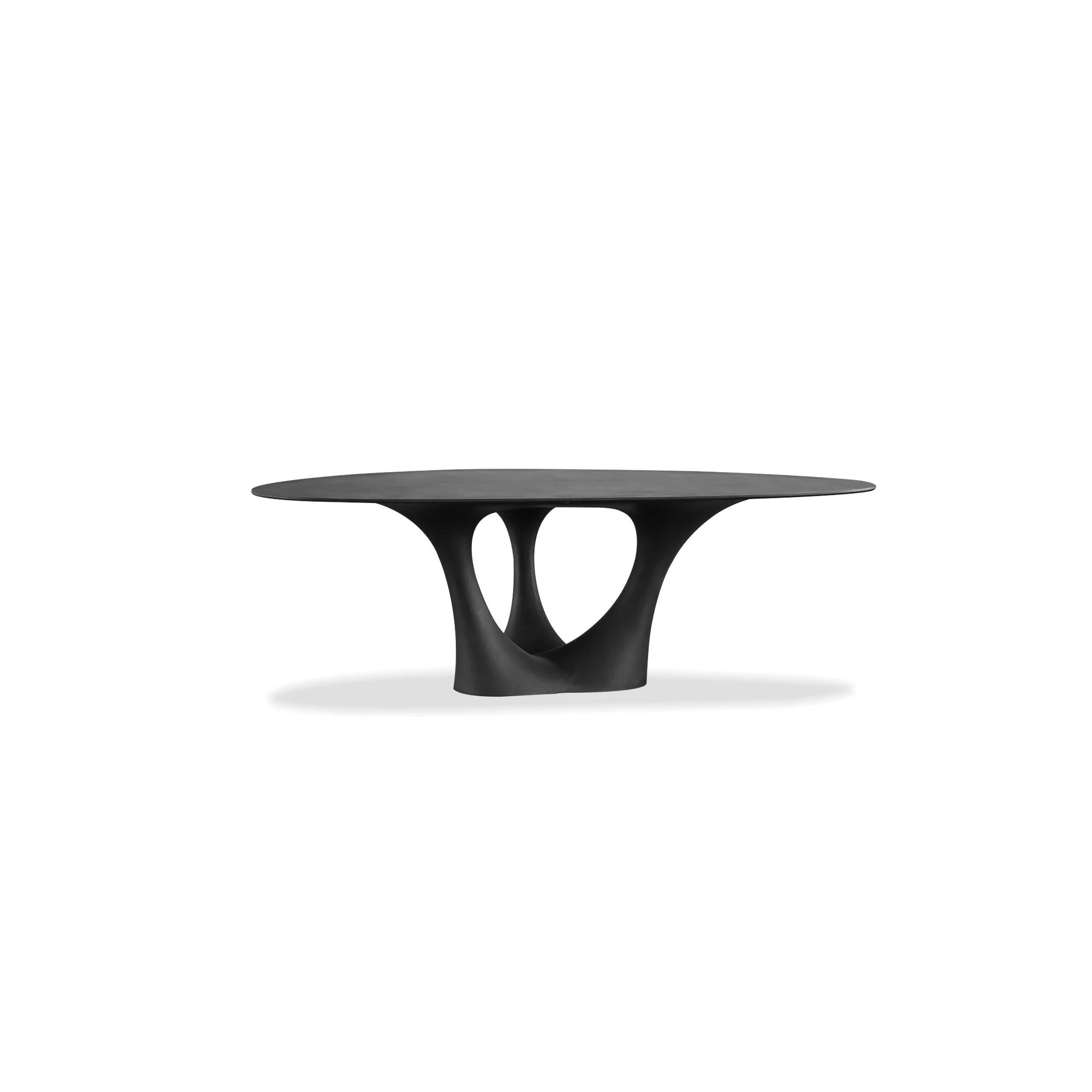 GROOT DINING TABLE