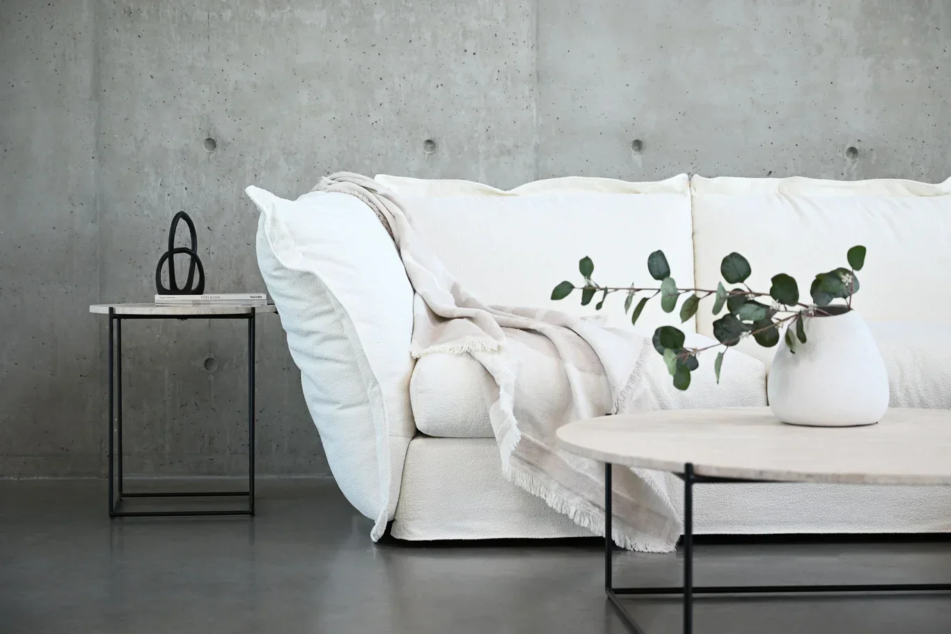 willow-sectional-sofa-sea-shell-nubbly-fabric in living room.webp