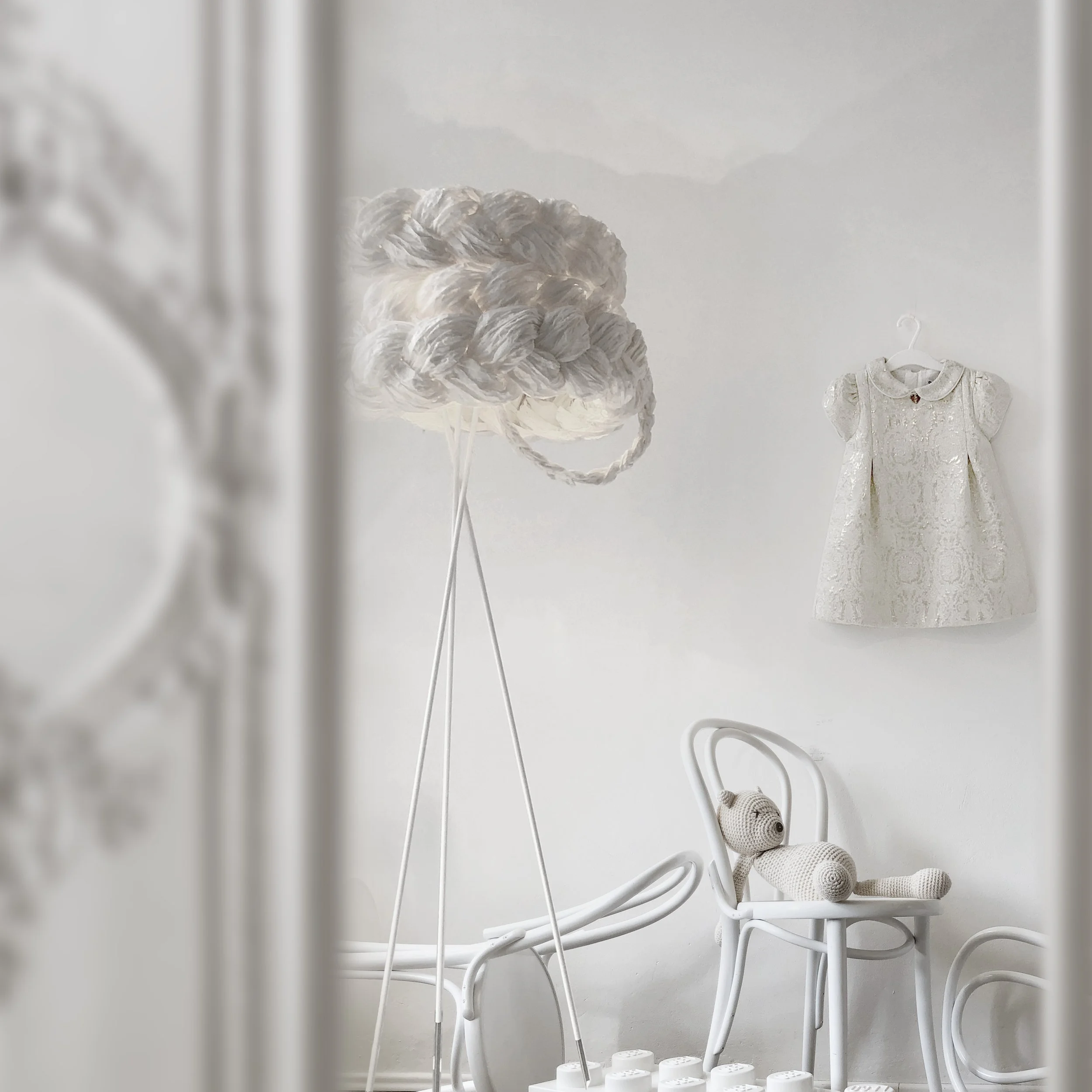 Marie Burgos Collection_the_bride_pendant_lamp_white_nursery.jpg