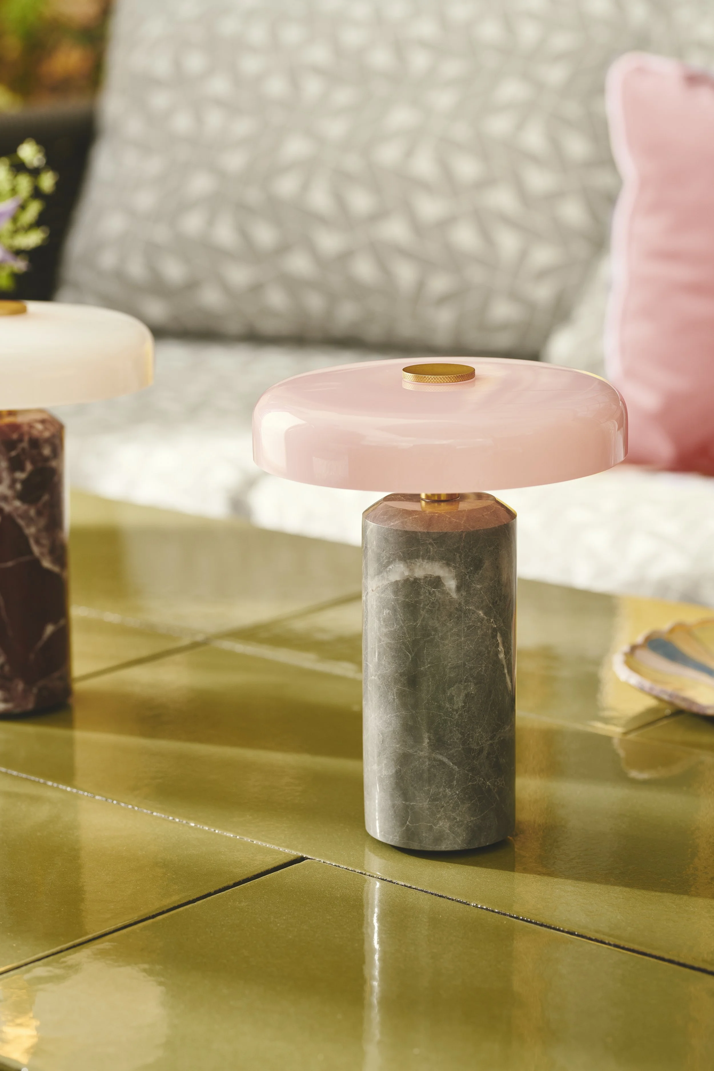 DBU Image_Trip_silver 2.jpg