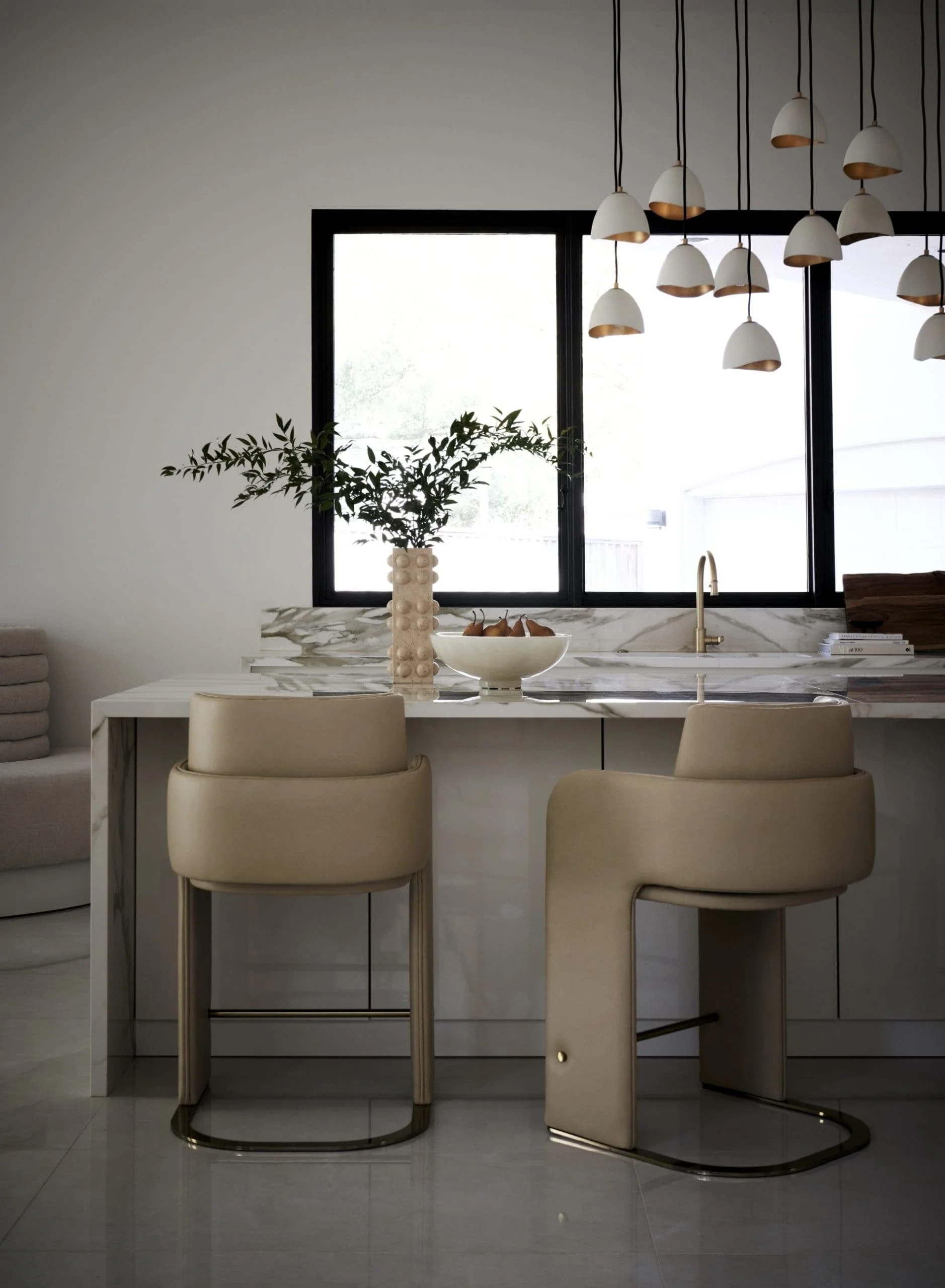 17. odisseia counter _ private house.png