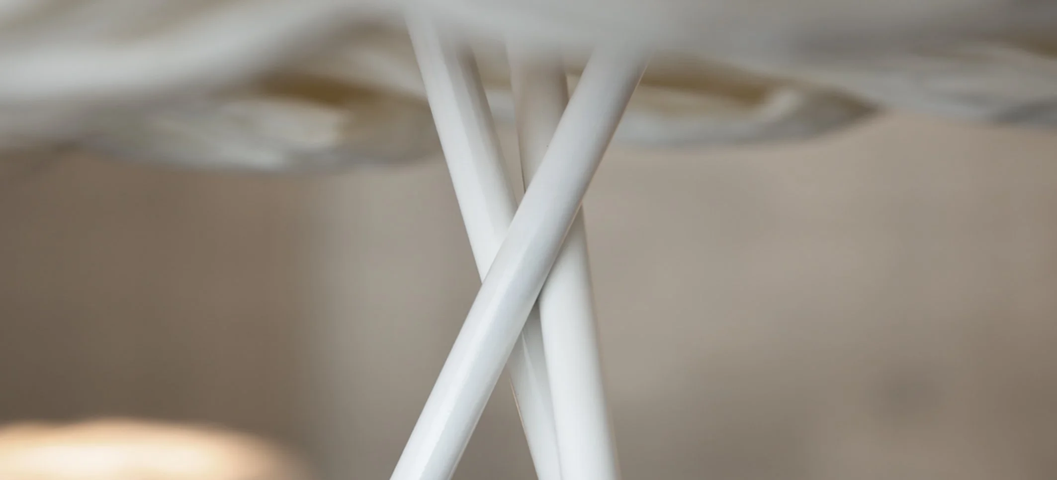 Marie Burgos Collection_the_bride_floor_lamp_white_detail..jpg