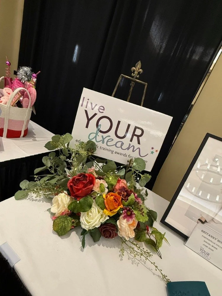 Soroptimist LYD decorations and sign.jpeg