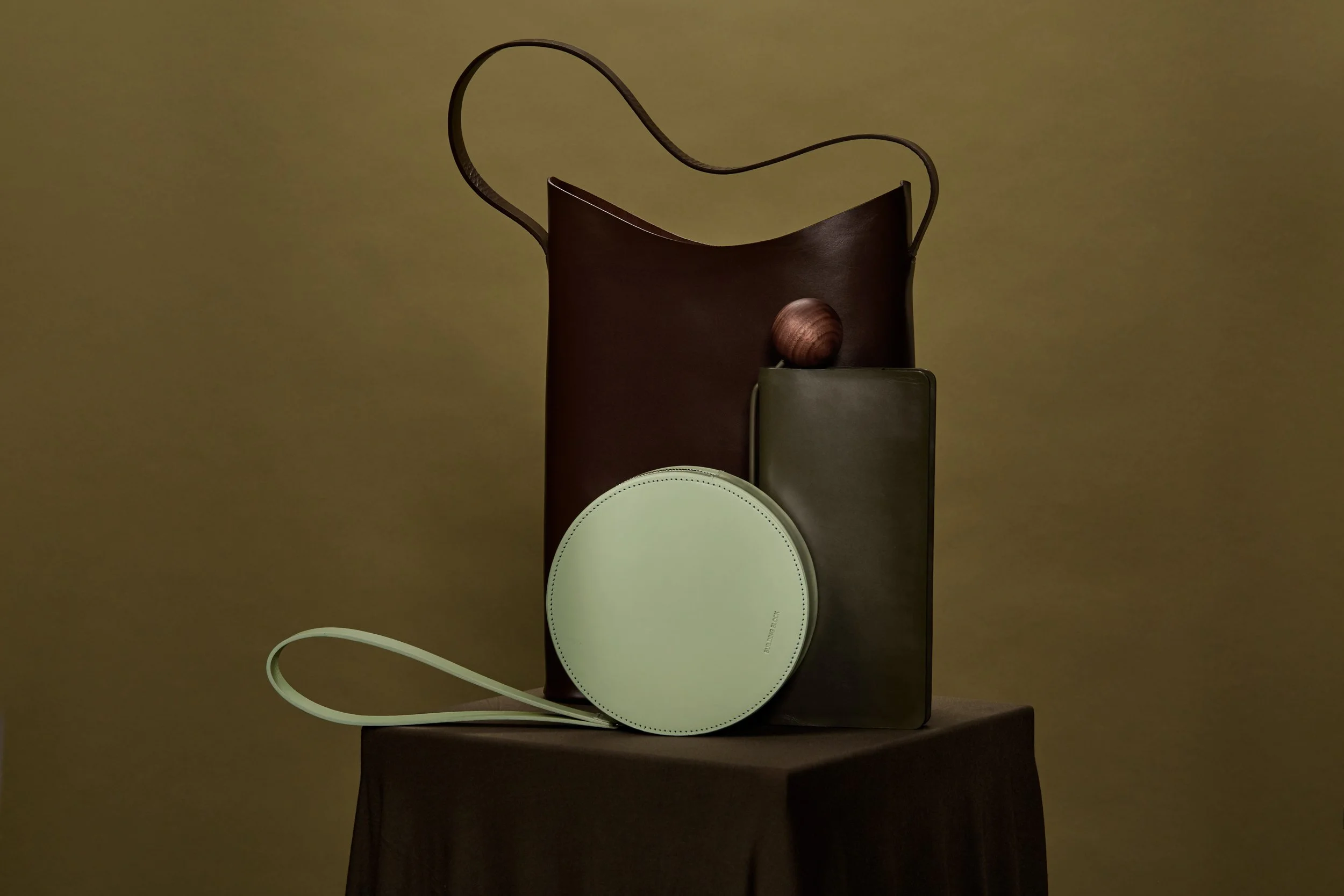 18AW-GROUP1_008.jpg
