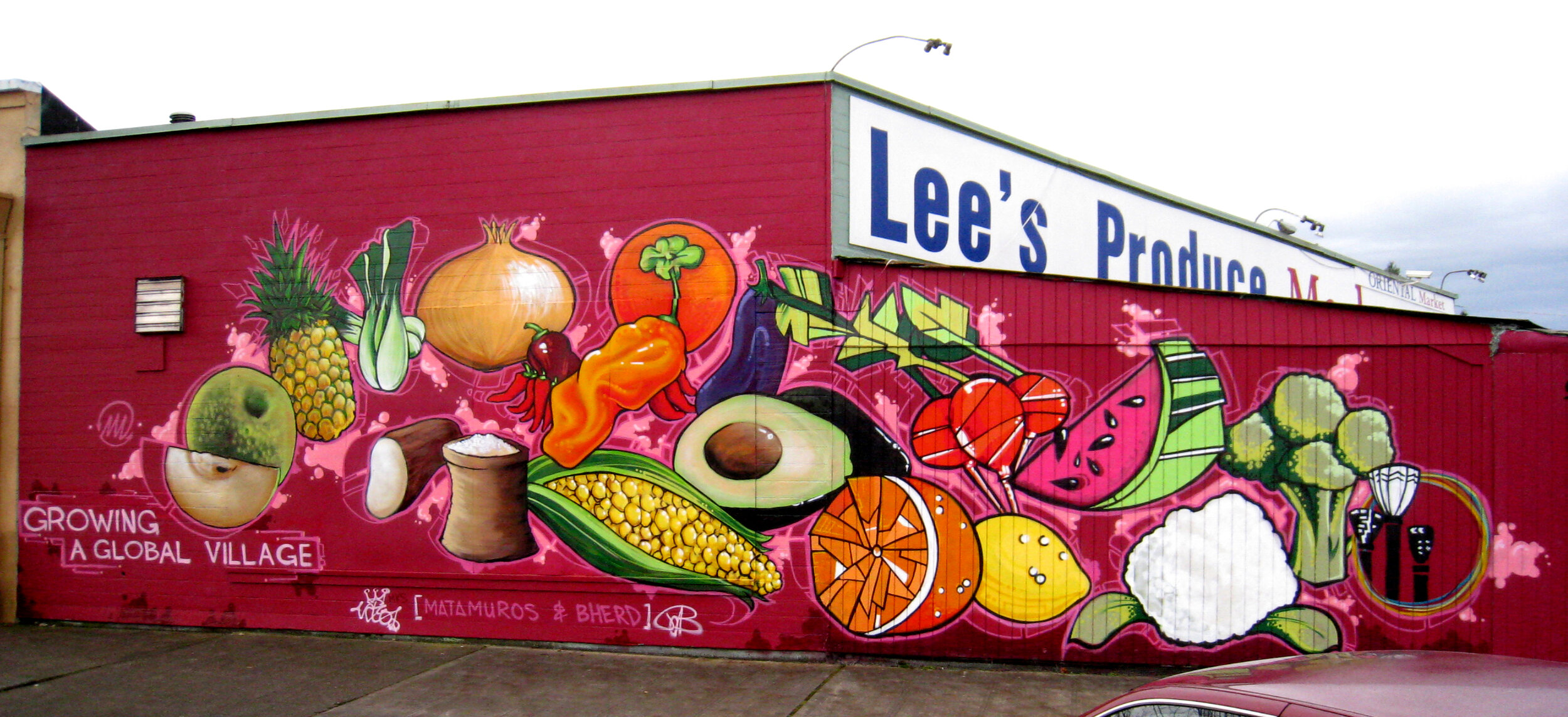 Lee's Produce.jpg