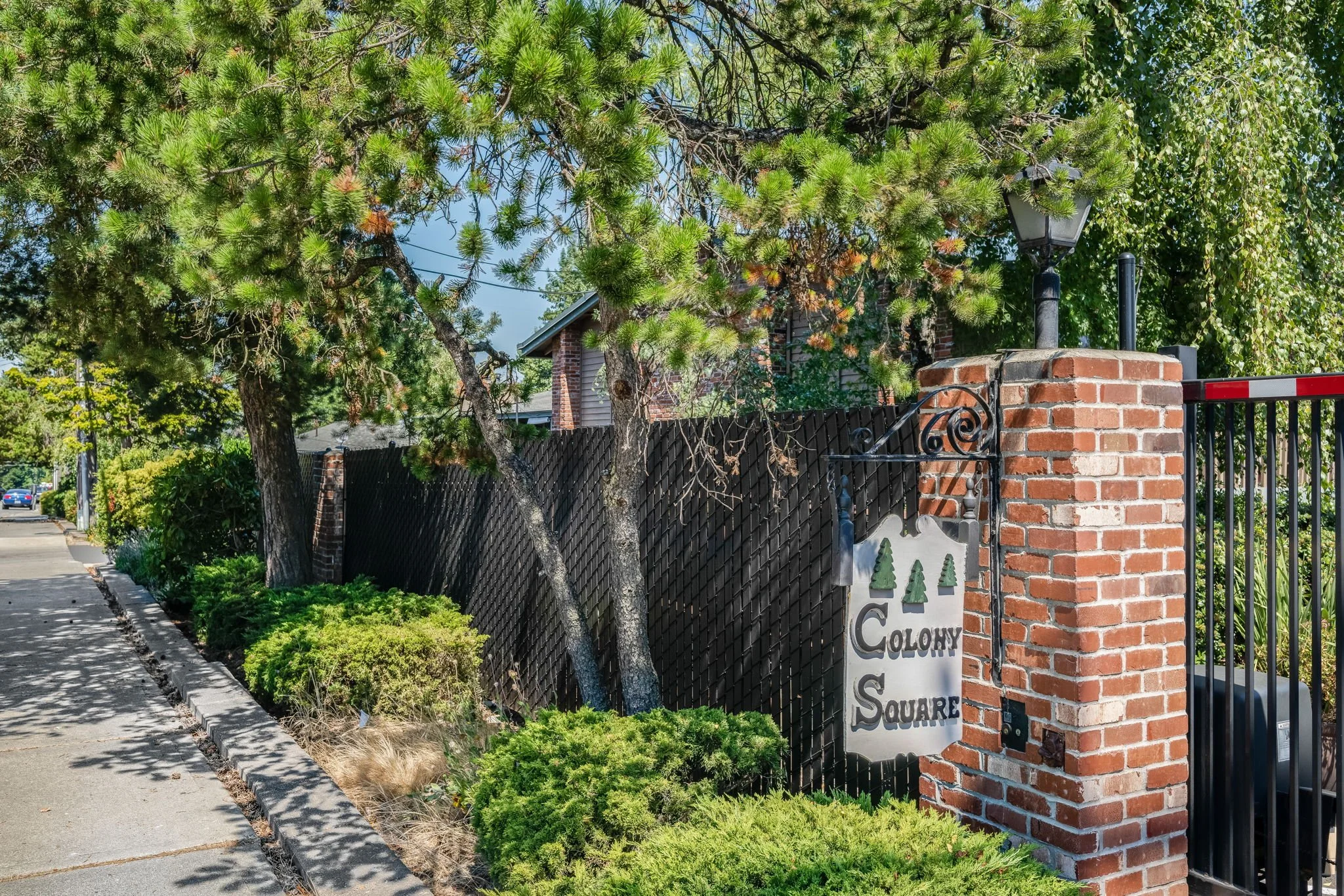 Sweet Tukwila Condo Rudinoff Residential