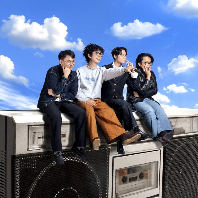 boombox by off to neverland!