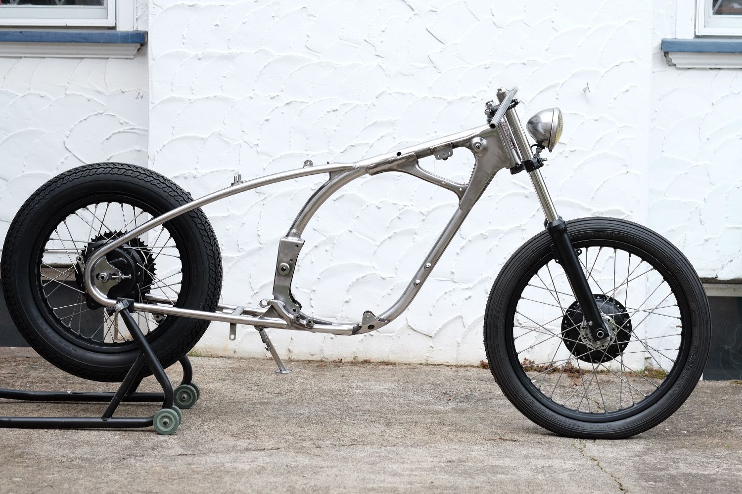 The raw steel frame was powder coated clear by Color FX in NE Portland.