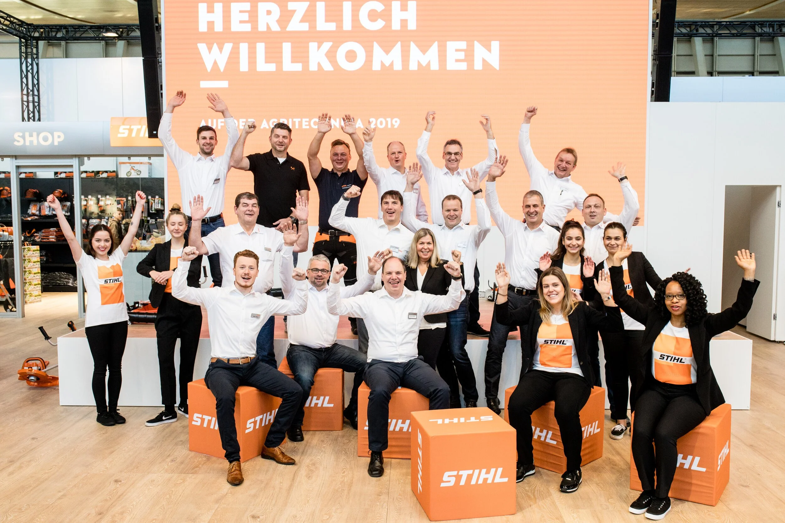 Messestand-Architektur: So setzen wir Ihr Standdesign perfekt in Szene