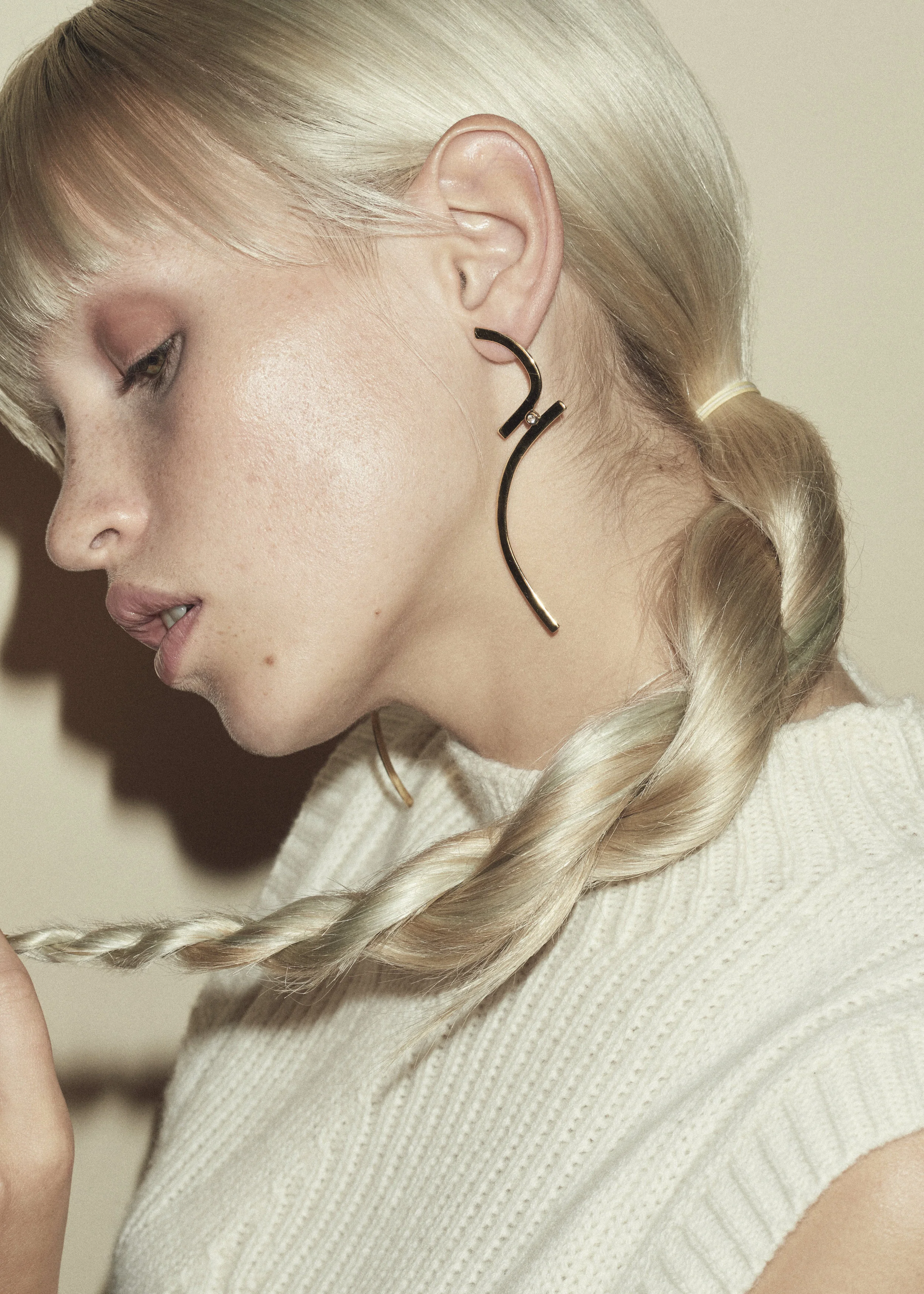 STELLA_BEAUTY_TWIST_SHOT_04_118 copy.jpg
